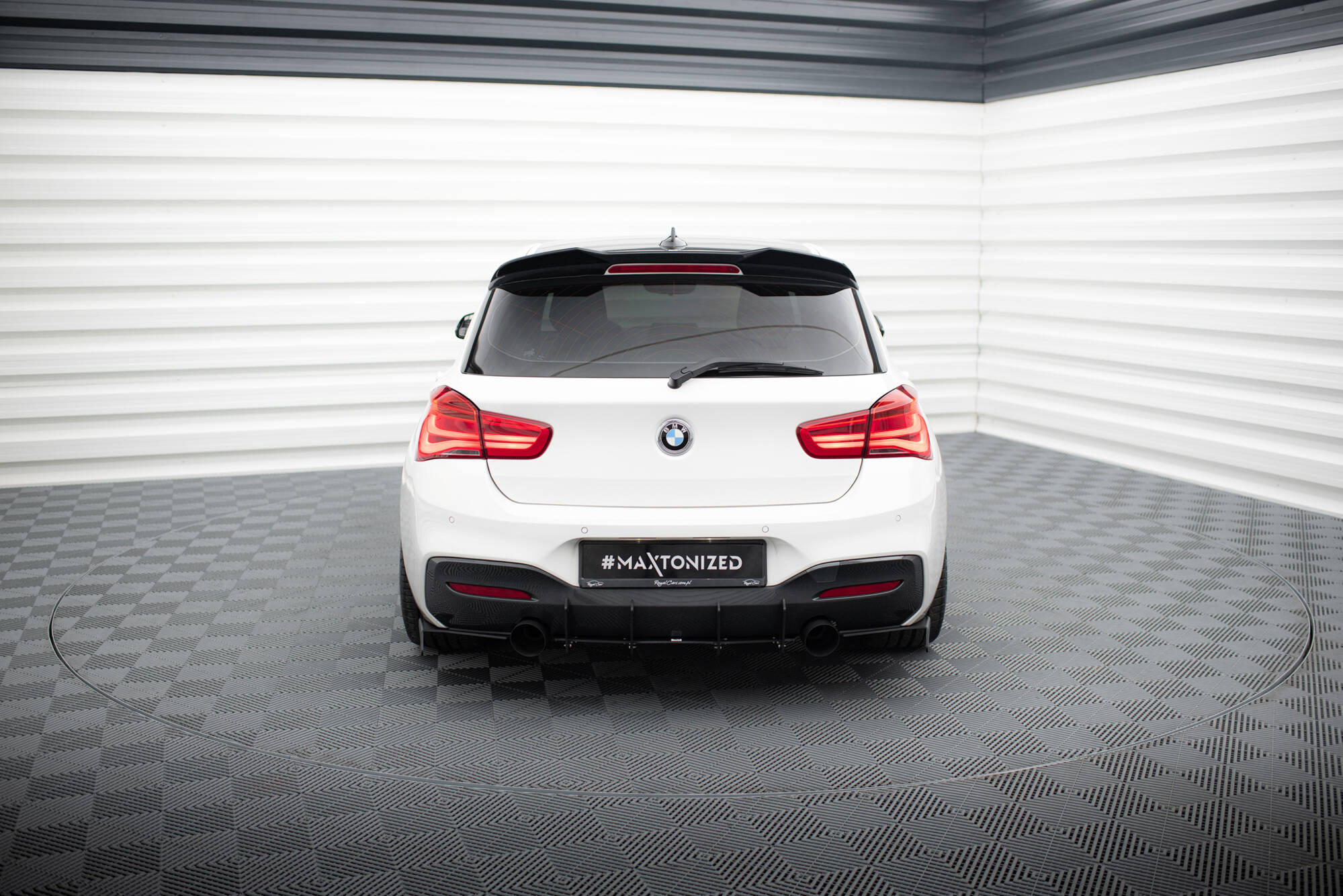 pol_po_BMW-1-F20-F21-M-POWER-FACELIFT-REAR-DIFFUSER-V-1-6637_2 pol_po_BMW-1-F20-F21-M-POWER-FACELIFT-REAR-DIFFUSER-V-1-6637_2
