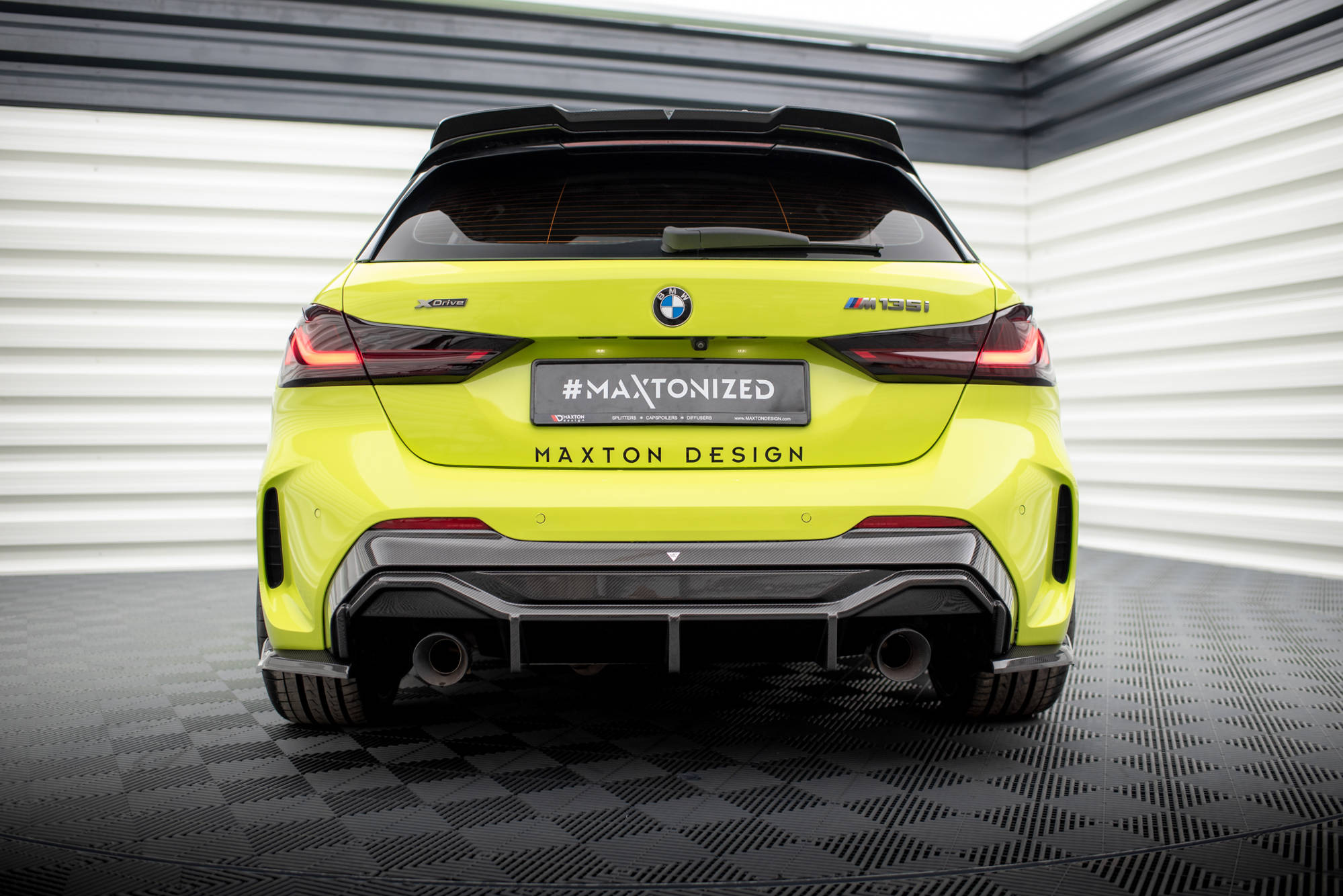 pol_po_Carbon-Fiber-Rear-Diffuser-Prepreg-V-2-BMW-1-F40-M-Pack-M135i-18752_2 pol_po_Carbon-Fiber-Rear-Diffuser-Prepreg-V-2-BMW-1-F40-M-Pack-M135i-18752_2