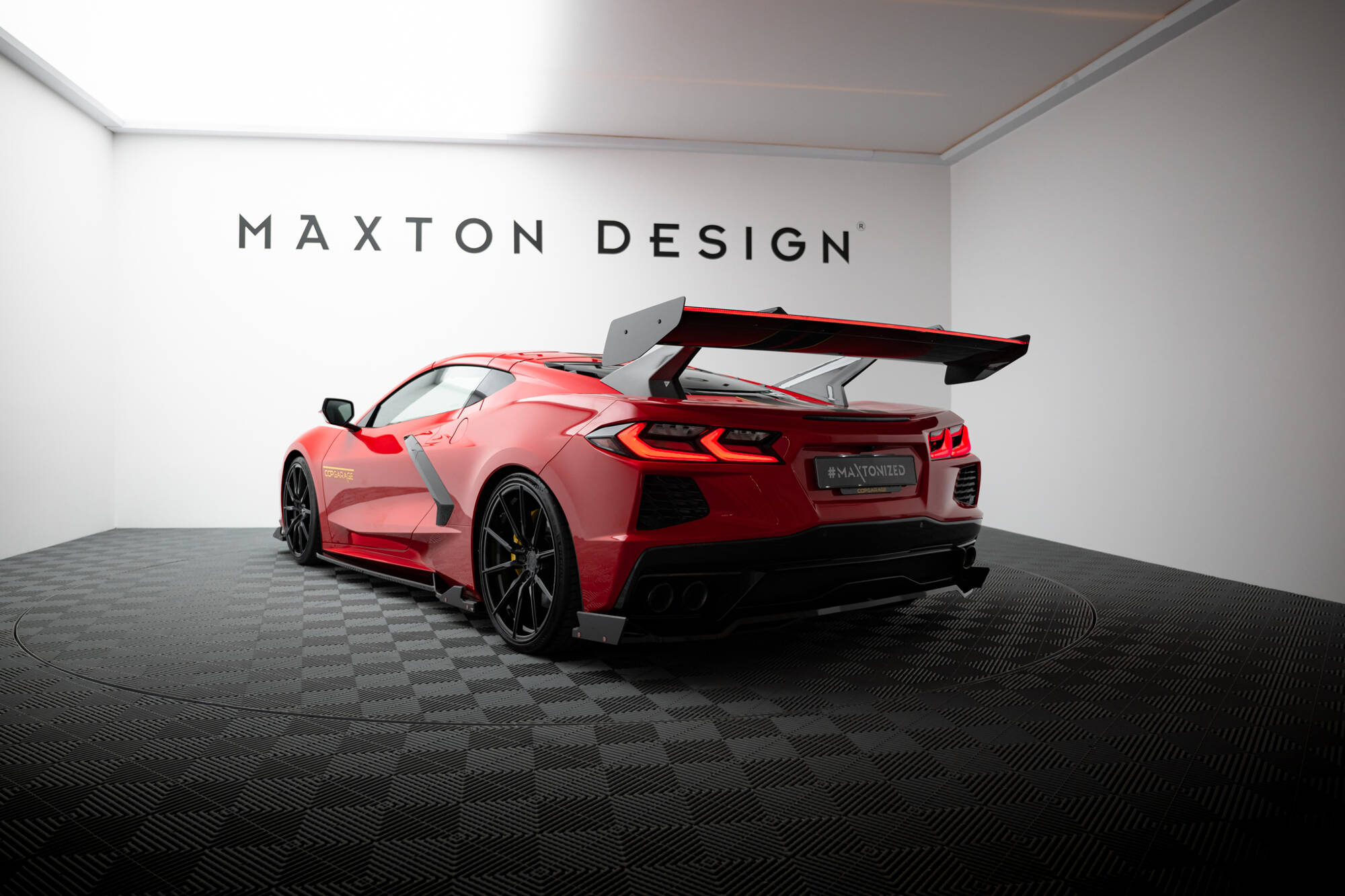 pol_po_Carbon-Spoiler-LED-Chevrolet-Corvette-C8-21174_12 pol_po_Carbon-Spoiler-LED-Chevrolet-Corvette-C8-21174_12