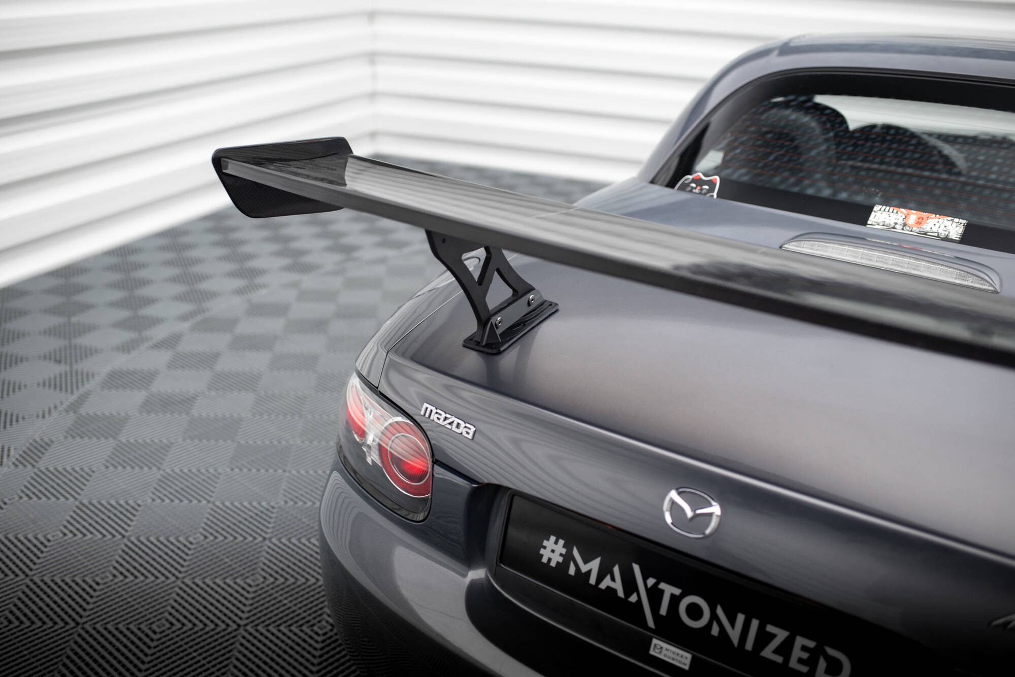 pol_po_Carbon-Spoiler-Mazda-MX5-Hardtop-NC-MK3-20760_13 pol_po_Carbon-Spoiler-Mazda-MX5-Hardtop-NC-MK3-20760_13