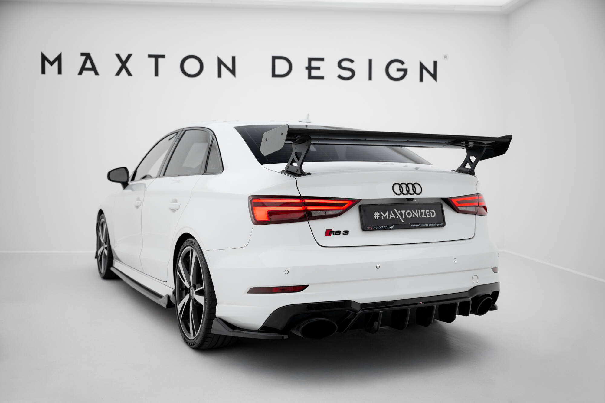 pol_po_Carbon-Spoiler-With-External-Brackets-Uprights-Audi-A3-A3-S-Line-S3-RS3-Sedan-8V-8V-Facelift-21898_5 pol_po_Carbon-Spoiler-With-External-Brackets-Uprights-Audi-A3-A3-S-Line-S3-RS3-Sedan-8V-8V-Facelift-21898_5
