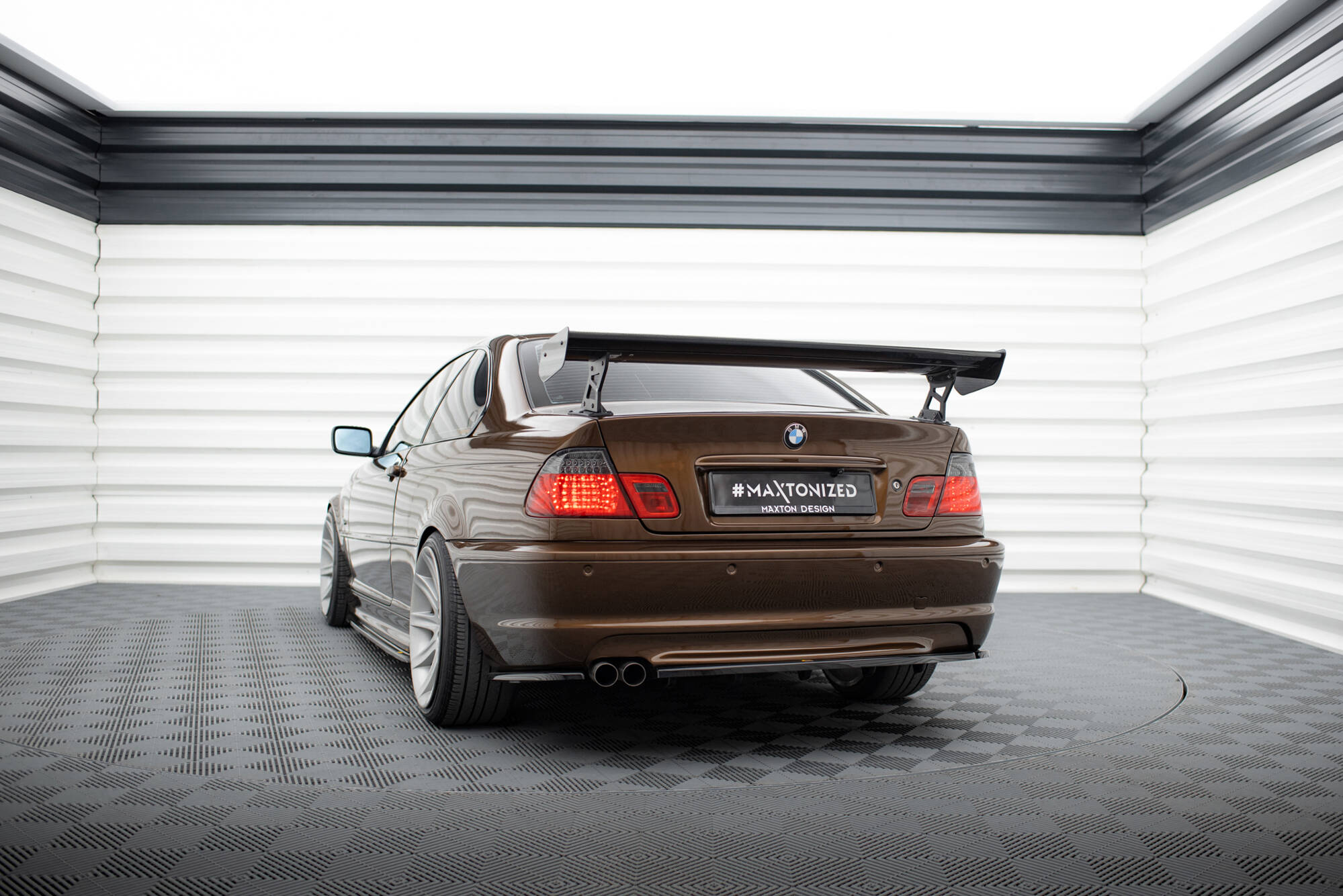 pol_po_Carbon-Spoiler-With-External-Brackets-Uprights-BMW-3-Coupe-E46-20931_18 pol_po_Carbon-Spoiler-With-External-Brackets-Uprights-BMW-3-Coupe-E46-20931_18