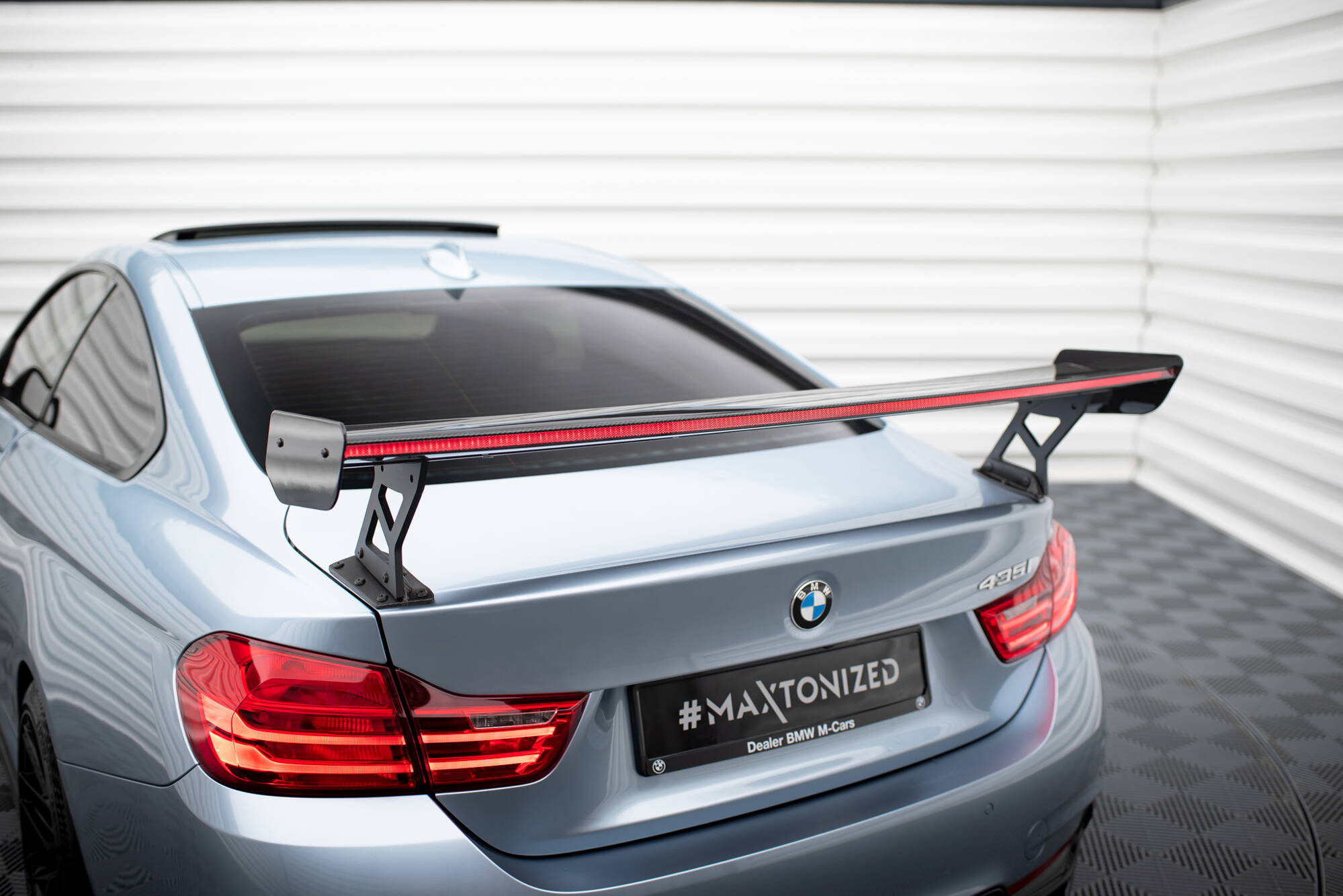 pol_po_Carbon-Spoiler-With-External-Brackets-Uprights-LED-BMW-4-F32-4-F32-M-Pack-Coupe-21017_1 pol_po_Carbon-Spoiler-With-External-Brackets-Uprights-LED-BMW-4-F32-4-F32-M-Pack-Coupe-21017_1