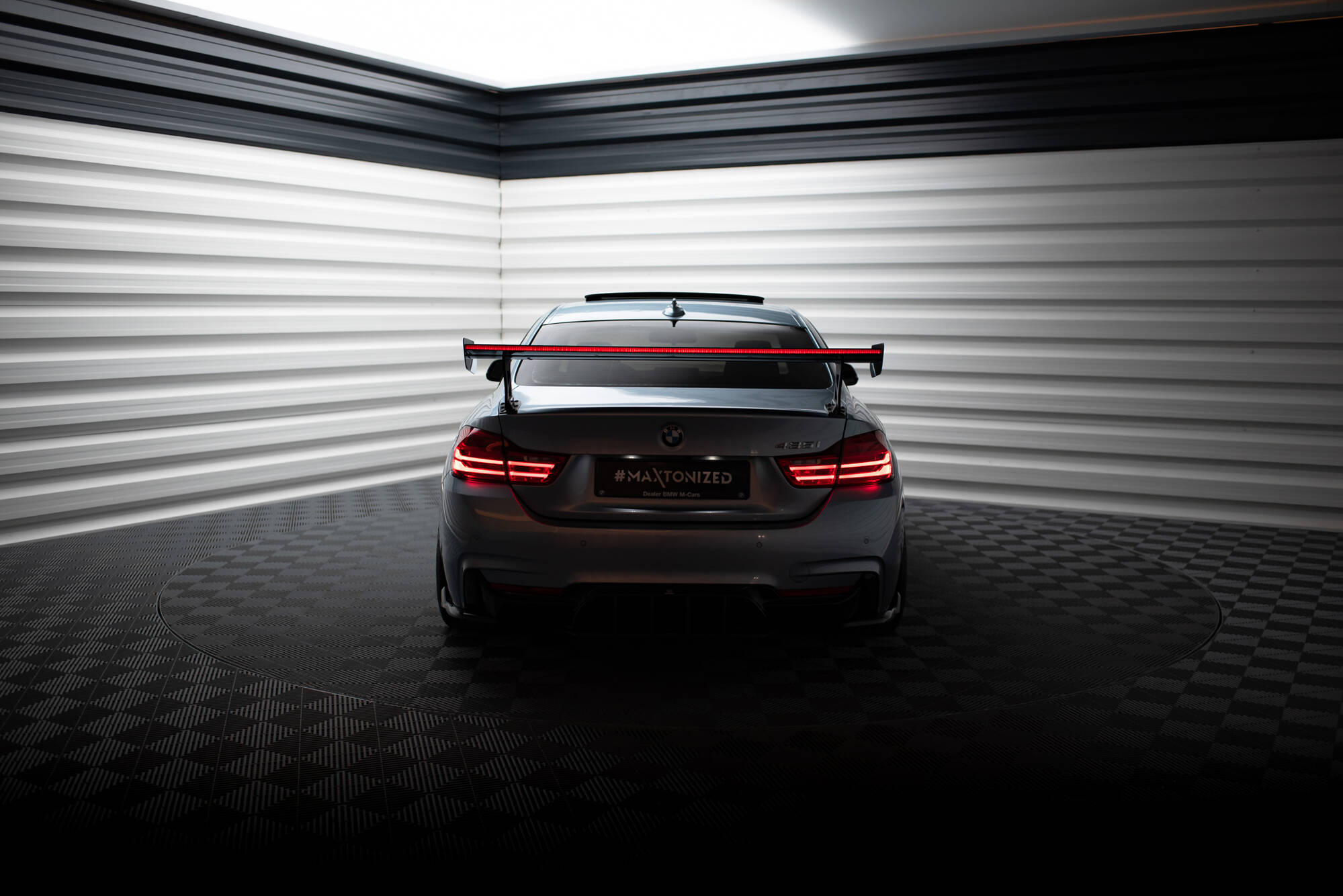 pol_po_Carbon-Spoiler-With-External-Brackets-Uprights-LED-BMW-4-F32-4-F32-M-Pack-Coupe-21017_15 pol_po_Carbon-Spoiler-With-External-Brackets-Uprights-LED-BMW-4-F32-4-F32-M-Pack-Coupe-21017_15