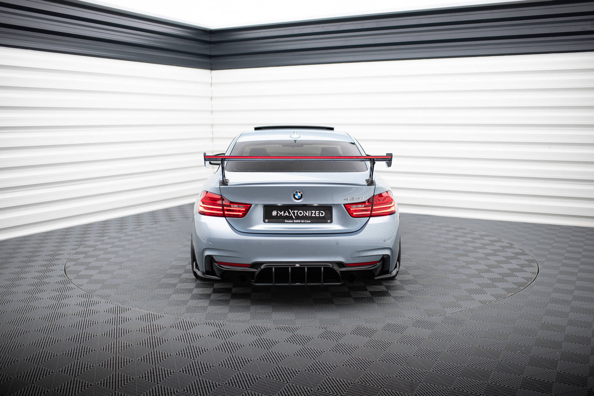 pol_po_Carbon-Spoiler-With-External-Brackets-Uprights-LED-BMW-4-F32-4-F32-M-Pack-Coupe-21017_22 pol_po_Carbon-Spoiler-With-External-Brackets-Uprights-LED-BMW-4-F32-4-F32-M-Pack-Coupe-21017_22