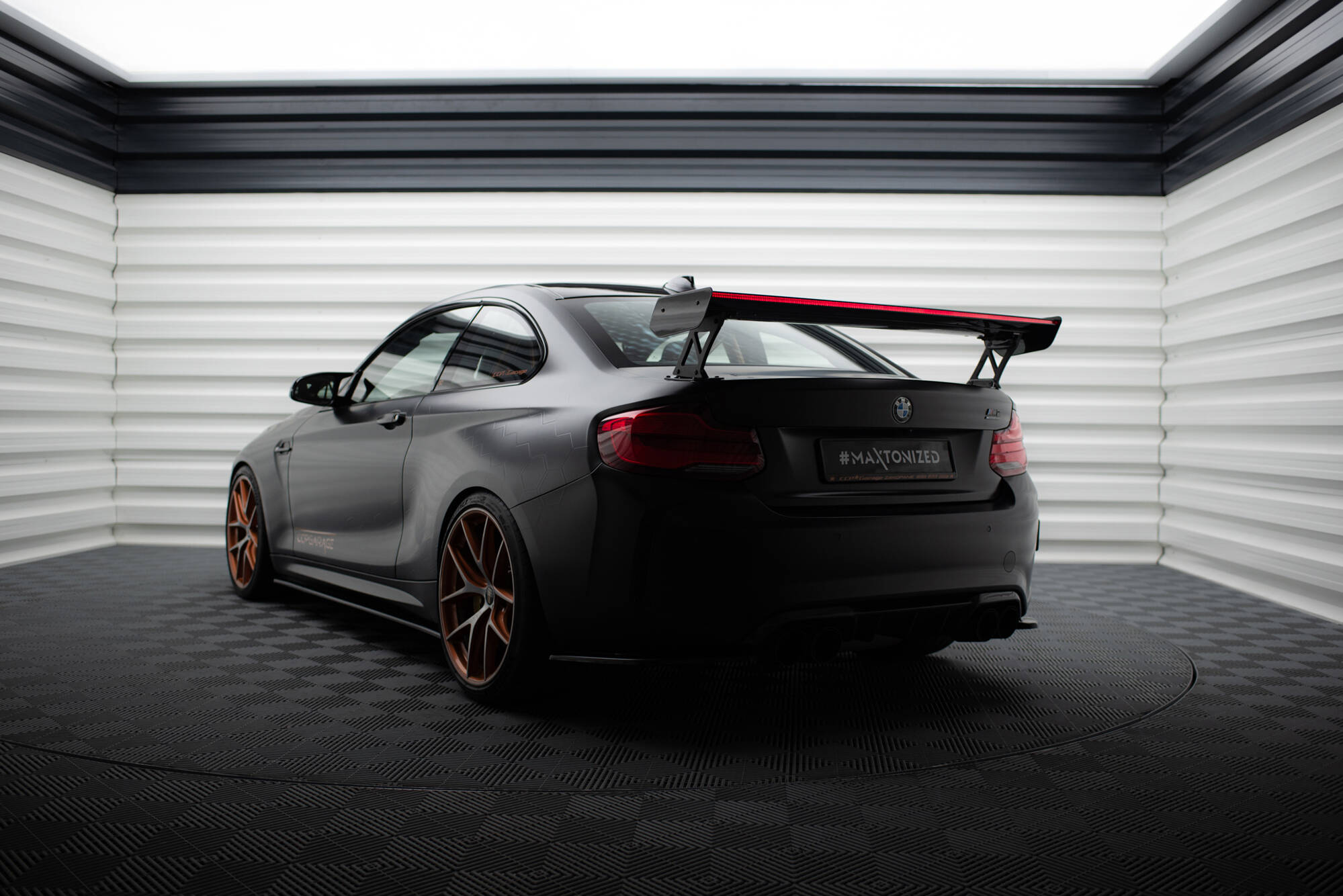 pol_po_Carbon-Spoiler-With-External-Brackets-Uprights-LED-BMW-M2-F87-2-2-M-Pack-F22-20822_3 pol_po_Carbon-Spoiler-With-External-Brackets-Uprights-LED-BMW-M2-F87-2-2-M-Pack-F22-20822_3