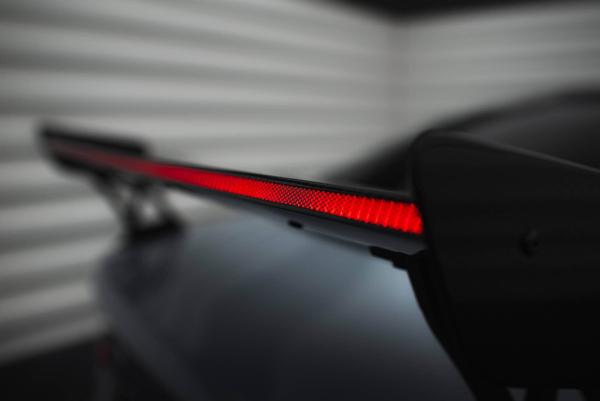 pol_po_Carbon-Spoiler-With-External-Brackets-Uprights-LED-BMW-M3-G80-M340i-G20-3-M-Pack-G20-3-Standard-G20-20361_10 pol_po_Carbon-Spoiler-With-External-Brackets-Uprights-LED-BMW-M3-G80-M340i-G20-3-M-Pack-G20-3-Standard-G20-20361_10