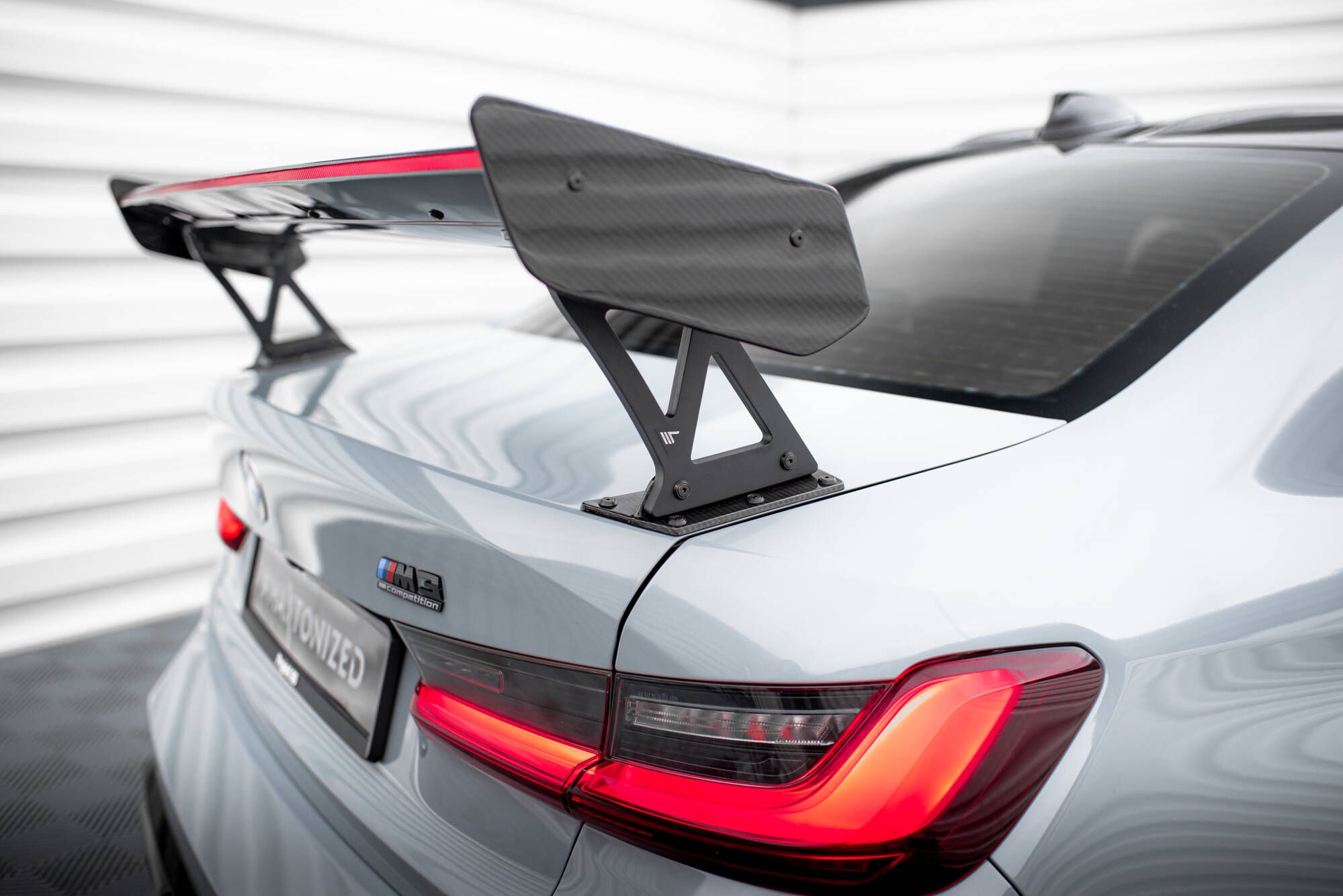 pol_po_Carbon-Spoiler-With-External-Brackets-Uprights-LED-BMW-M3-G80-M340i-G20-3-M-Pack-G20-3-Standard-G20-20361_15 pol_po_Carbon-Spoiler-With-External-Brackets-Uprights-LED-BMW-M3-G80-M340i-G20-3-M-Pack-G20-3-Standard-G20-20361_15