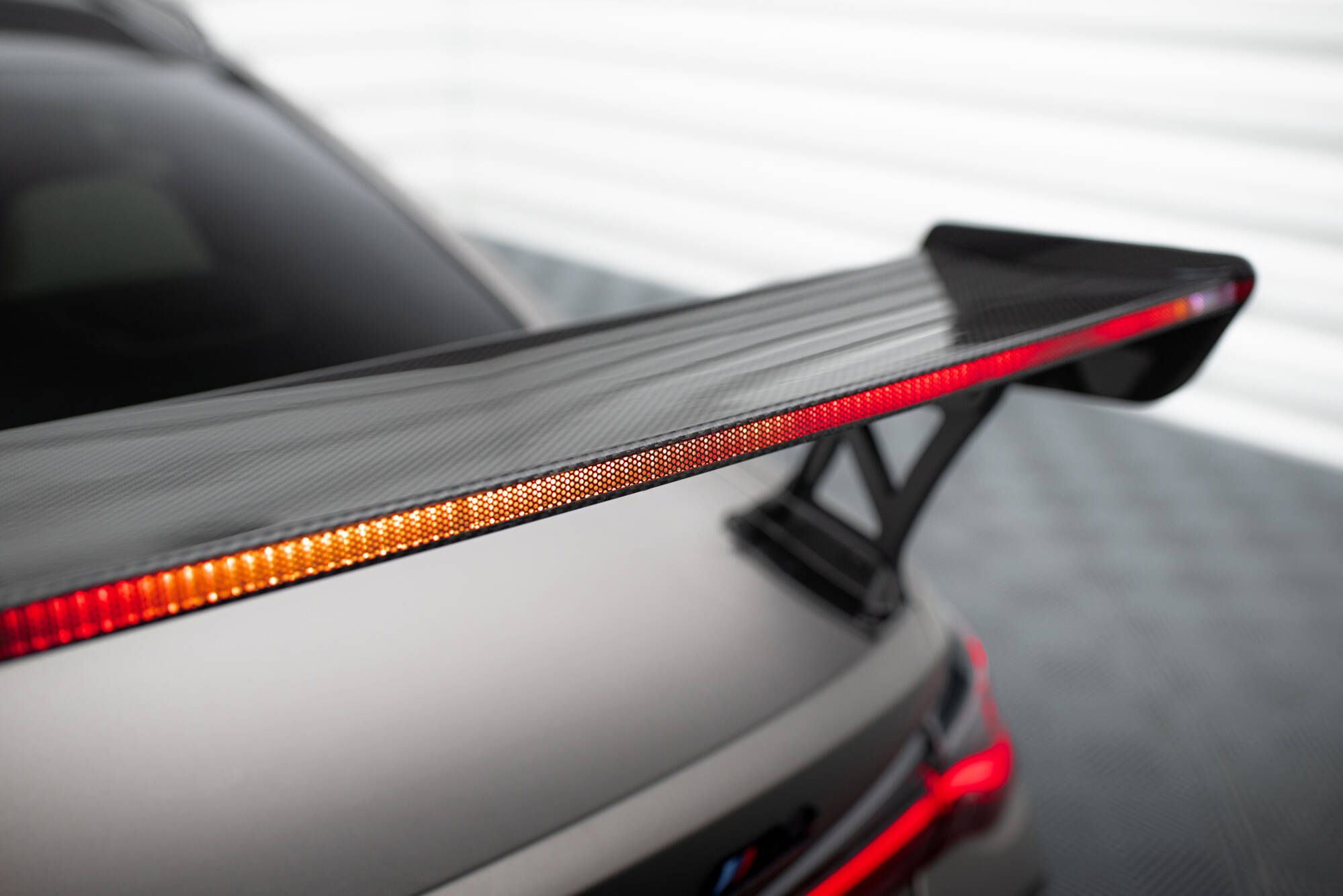 pol_po_Carbon-Spoiler-With-External-Brackets-Uprights-LED-BMW-M4-G82-G82-Facelift-M440i-4-M-Pack-G22-G22-Facelift-20651_2 pol_po_Carbon-Spoiler-With-External-Brackets-Uprights-LED-BMW-M4-G82-G82-Facelift-M440i-4-M-Pack-G22-G22-Facelift-20651_2