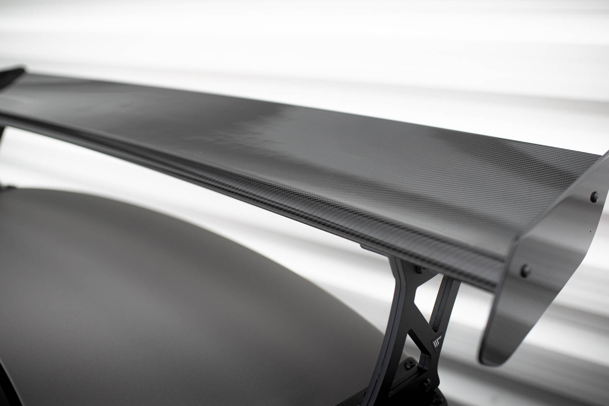 pol_po_Carbon-Spoiler-With-External-Brackets-Uprights-LED-BMW-M4-G82-G82-Facelift-M440i-4-M-Pack-G22-G22-Facelift-20651_9 pol_po_Carbon-Spoiler-With-External-Brackets-Uprights-LED-BMW-M4-G82-G82-Facelift-M440i-4-M-Pack-G22-G22-Facelift-20651_9