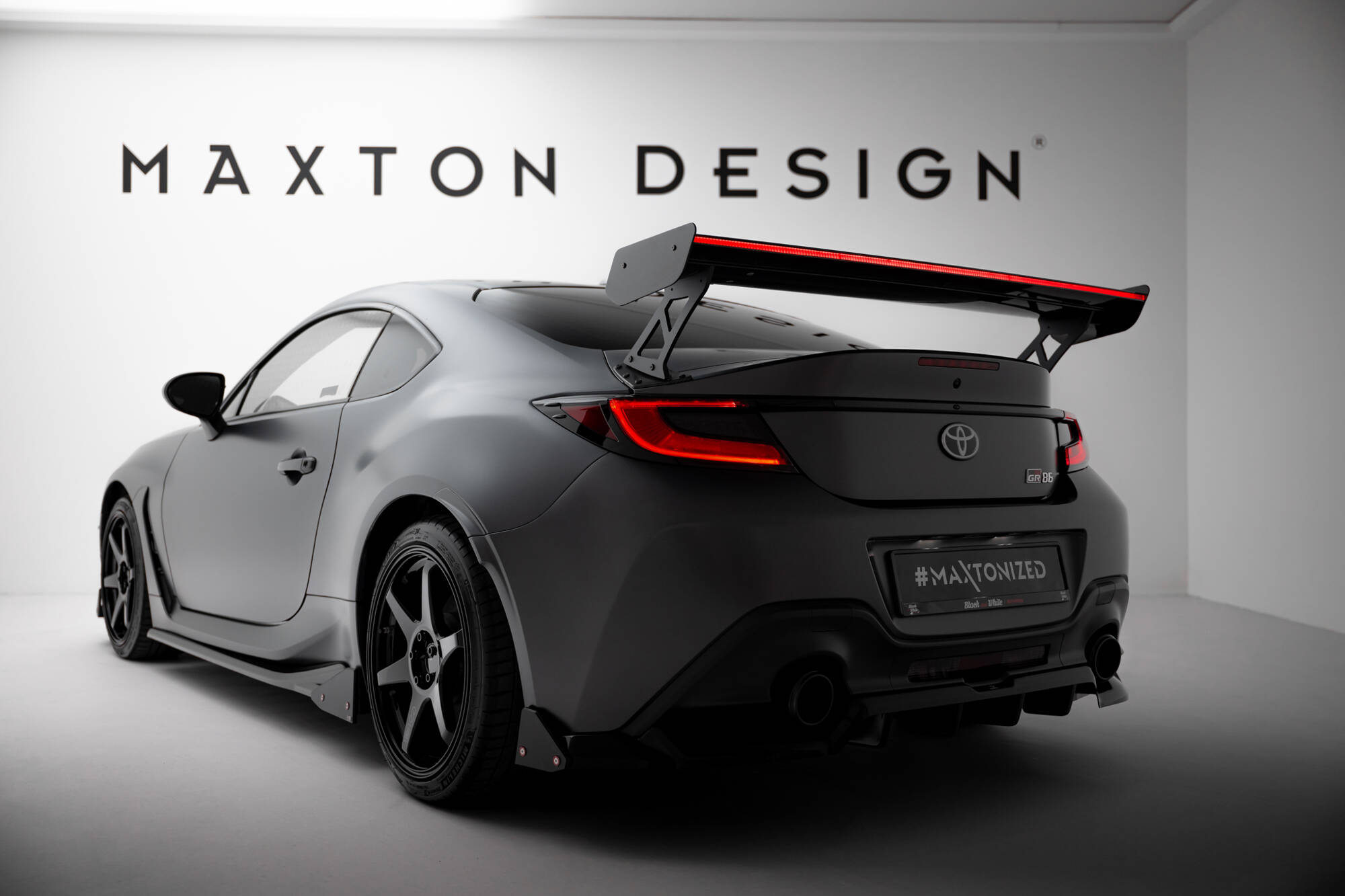 pol_po_Carbon-Spoiler-With-External-Brackets-Uprights-LED-Toyota-GR86-Subaru-BRZ-Mk2-21647_16 pol_po_Carbon-Spoiler-With-External-Brackets-Uprights-LED-Toyota-GR86-Subaru-BRZ-Mk2-21647_16