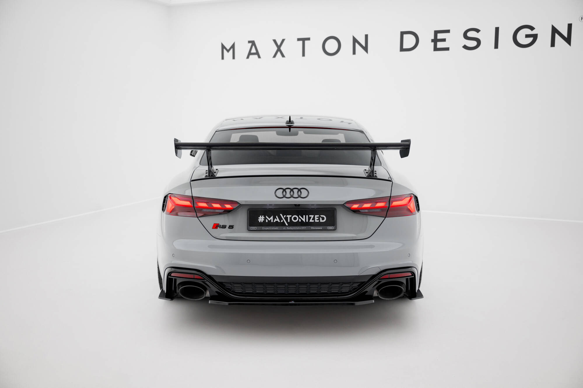 pol_po_Carbon-Spoiler-With-External-Brackets-Uprights-V-2-Audi-A5-A5-S-Line-S5-RS5-Coupe-F5-F5-Facelift-22219_10 pol_po_Carbon-Spoiler-With-External-Brackets-Uprights-V-2-Audi-A5-A5-S-Line-S5-RS5-Coupe-F5-F5-Facelift-22219_10