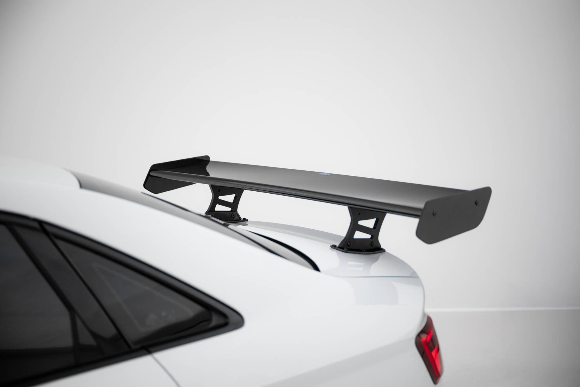 pol_po_Carbon-Spoiler-With-Internal-Brackets-Uprights-Audi-A3-A3-S-Line-S3-RS3-Sedan-8V-8V-Facelift-21893_8 pol_po_Carbon-Spoiler-With-Internal-Brackets-Uprights-Audi-A3-A3-S-Line-S3-RS3-Sedan-8V-8V-Facelift-21893_8
