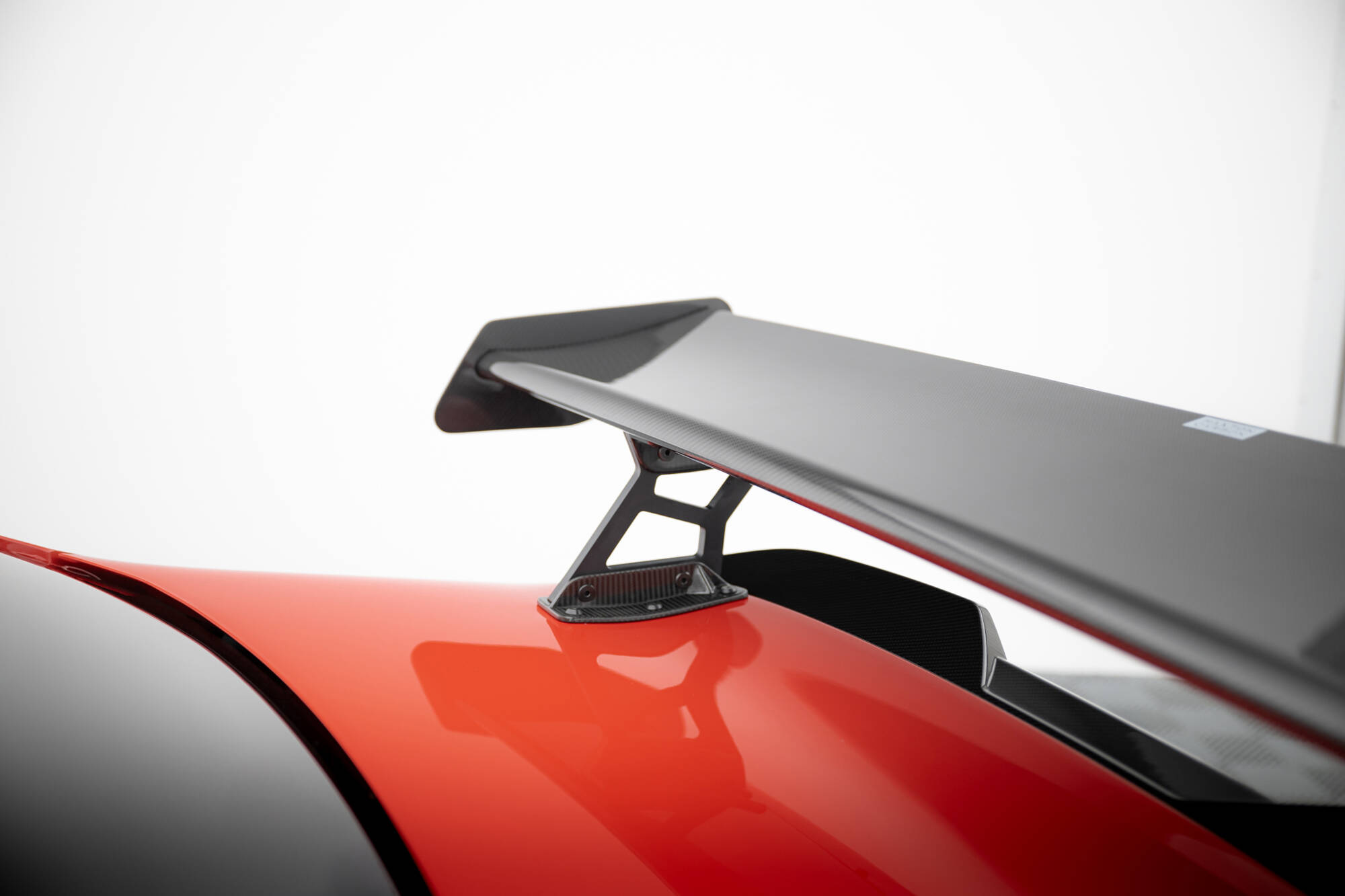 pol_po_Carbon-Spoiler-With-Internal-Brackets-Uprights-BMW-M2-G87-22142_4 pol_po_Carbon-Spoiler-With-Internal-Brackets-Uprights-BMW-M2-G87-22142_4