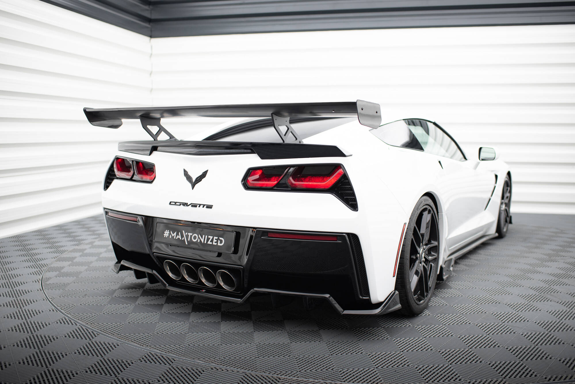 pol_po_Carbon-Spoiler-With-Internal-Brackets-Uprights-Chevrolet-Corvette-Stingray-Grand-Sport-C7-21479_16 pol_po_Carbon-Spoiler-With-Internal-Brackets-Uprights-Chevrolet-Corvette-Stingray-Grand-Sport-C7-21479_16