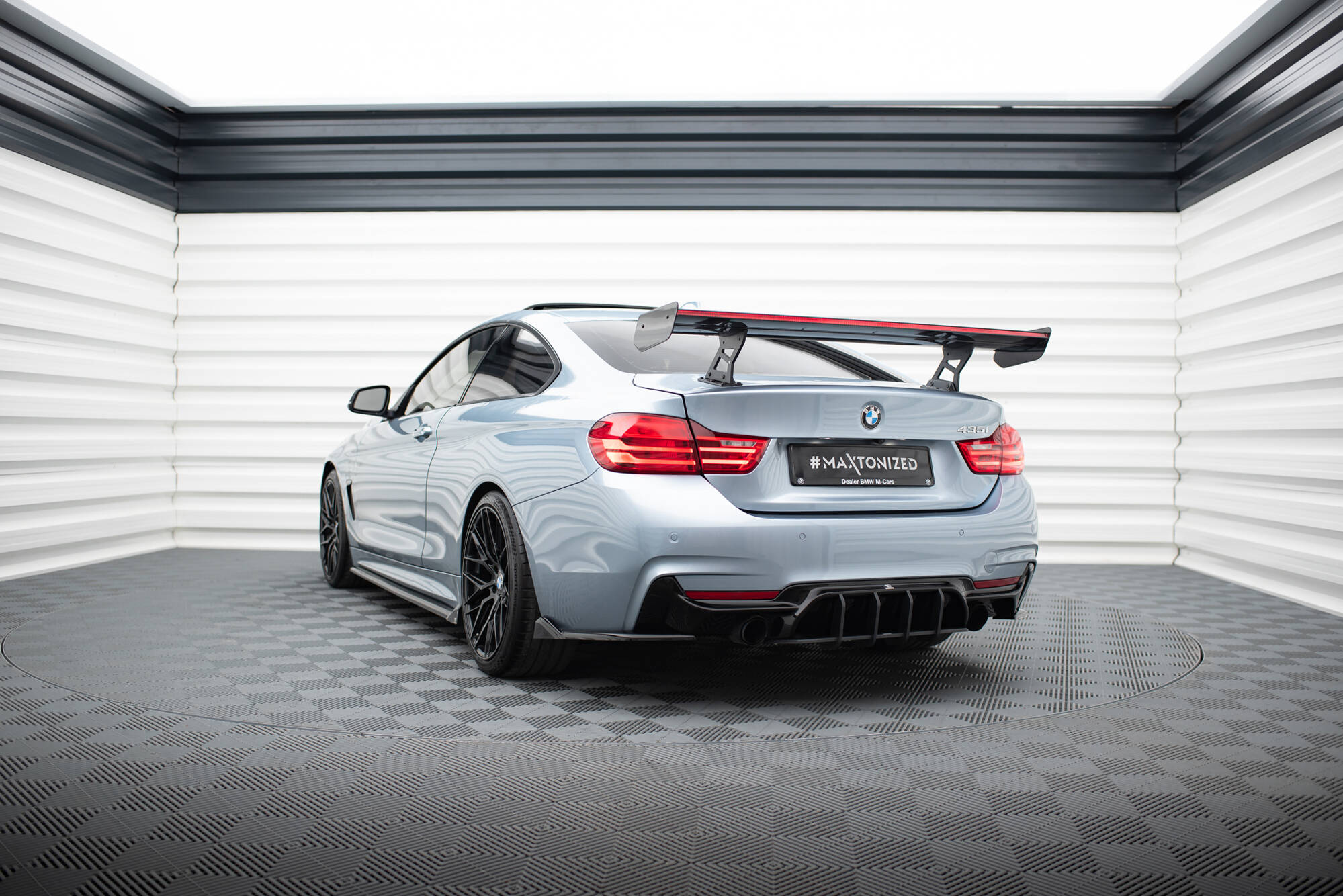 pol_po_Carbon-Spoiler-With-Internal-Brackets-Uprights-LED-BMW-4-F32-4-F32-M-Pack-Coupe-21024_20 pol_po_Carbon-Spoiler-With-Internal-Brackets-Uprights-LED-BMW-4-F32-4-F32-M-Pack-Coupe-21024_20