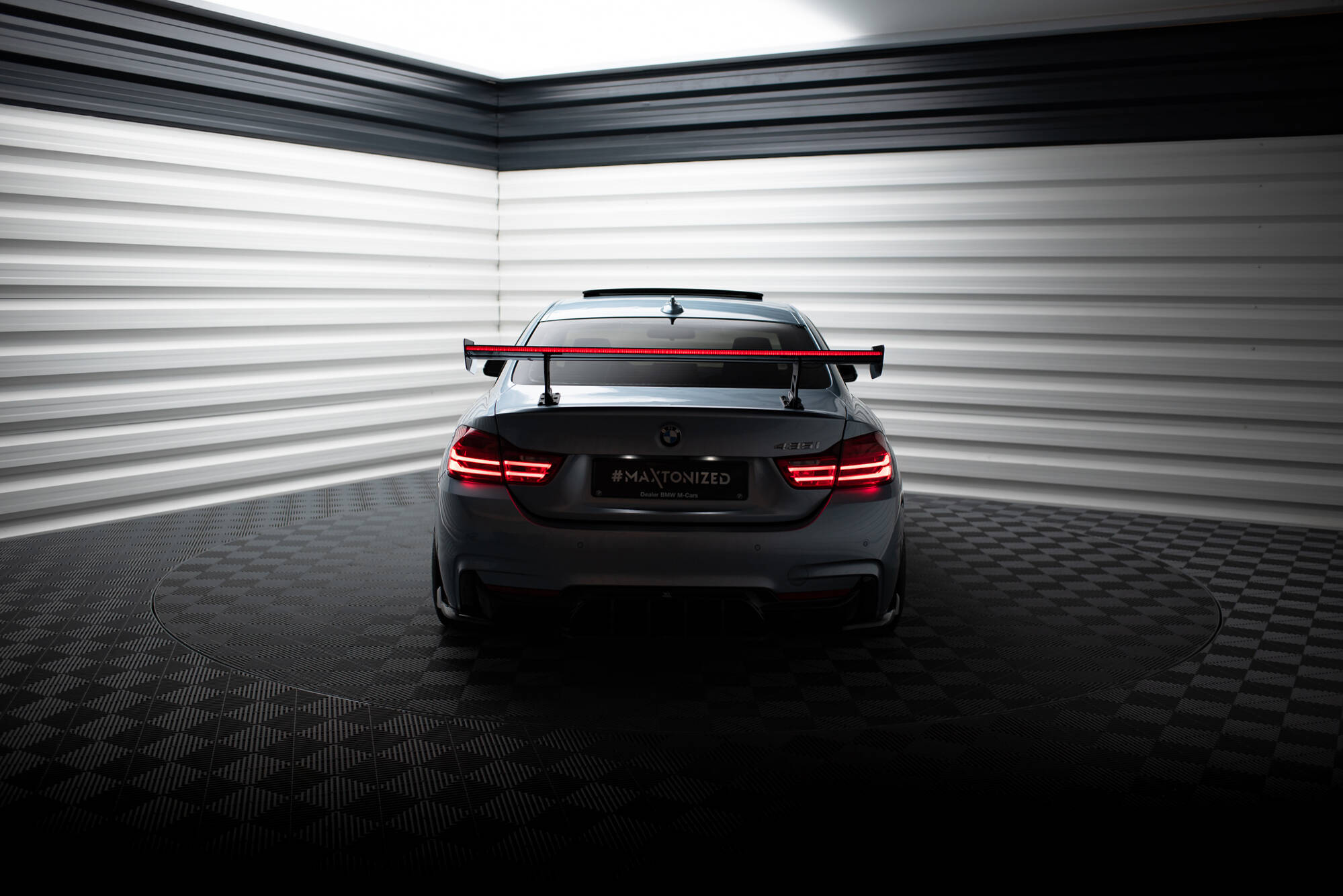 pol_po_Carbon-Spoiler-With-Internal-Brackets-Uprights-LED-BMW-4-F32-4-F32-M-Pack-Coupe-21024_6 pol_po_Carbon-Spoiler-With-Internal-Brackets-Uprights-LED-BMW-4-F32-4-F32-M-Pack-Coupe-21024_6
