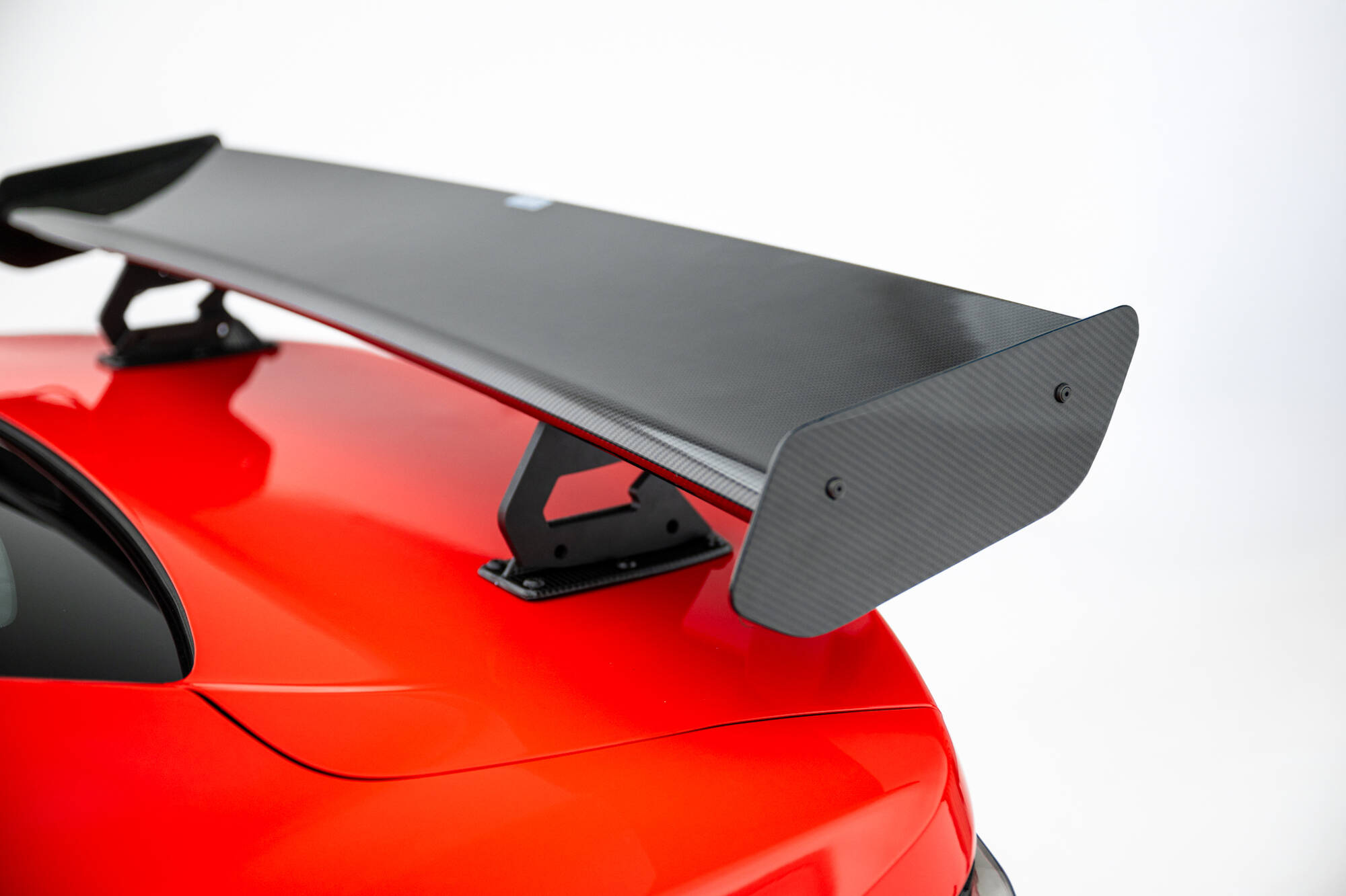 pol_po_Carbon-Spoiler-With-Internal-Brackets-Uprights-LED-Chevrolet-Camaro-SS-Mk6-Facelift-22319_6 pol_po_Carbon-Spoiler-With-Internal-Brackets-Uprights-LED-Chevrolet-Camaro-SS-Mk6-Facelift-22319_6