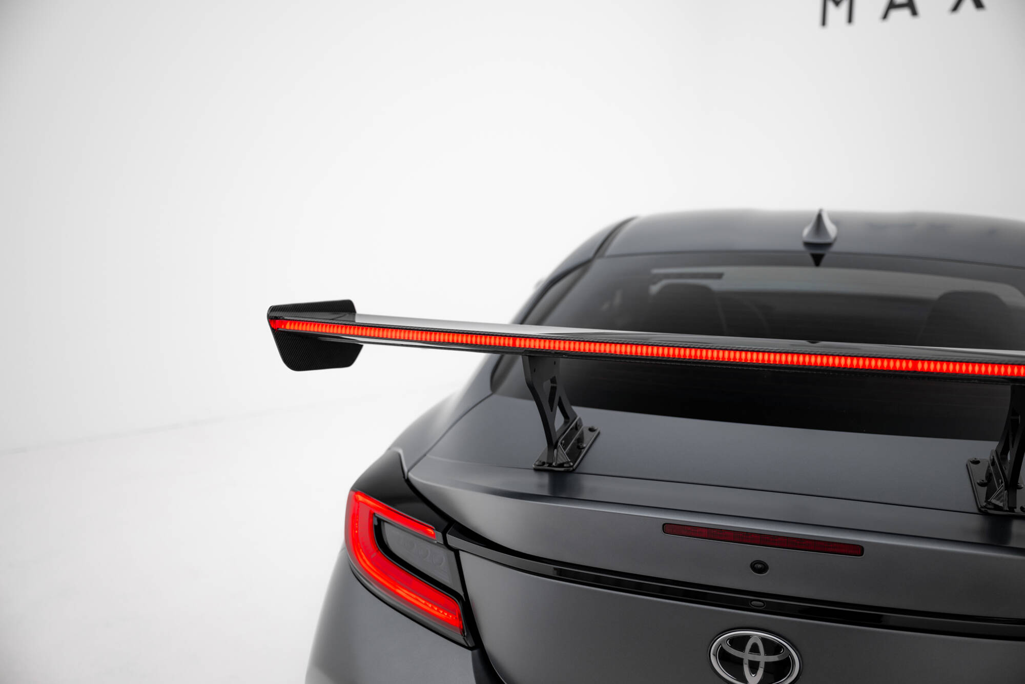 pol_po_Carbon-Spoiler-With-Internal-Brackets-Uprights-LED-Toyota-GR86-Subaru-BRZ-Mk2-21650_20 pol_po_Carbon-Spoiler-With-Internal-Brackets-Uprights-LED-Toyota-GR86-Subaru-BRZ-Mk2-21650_20