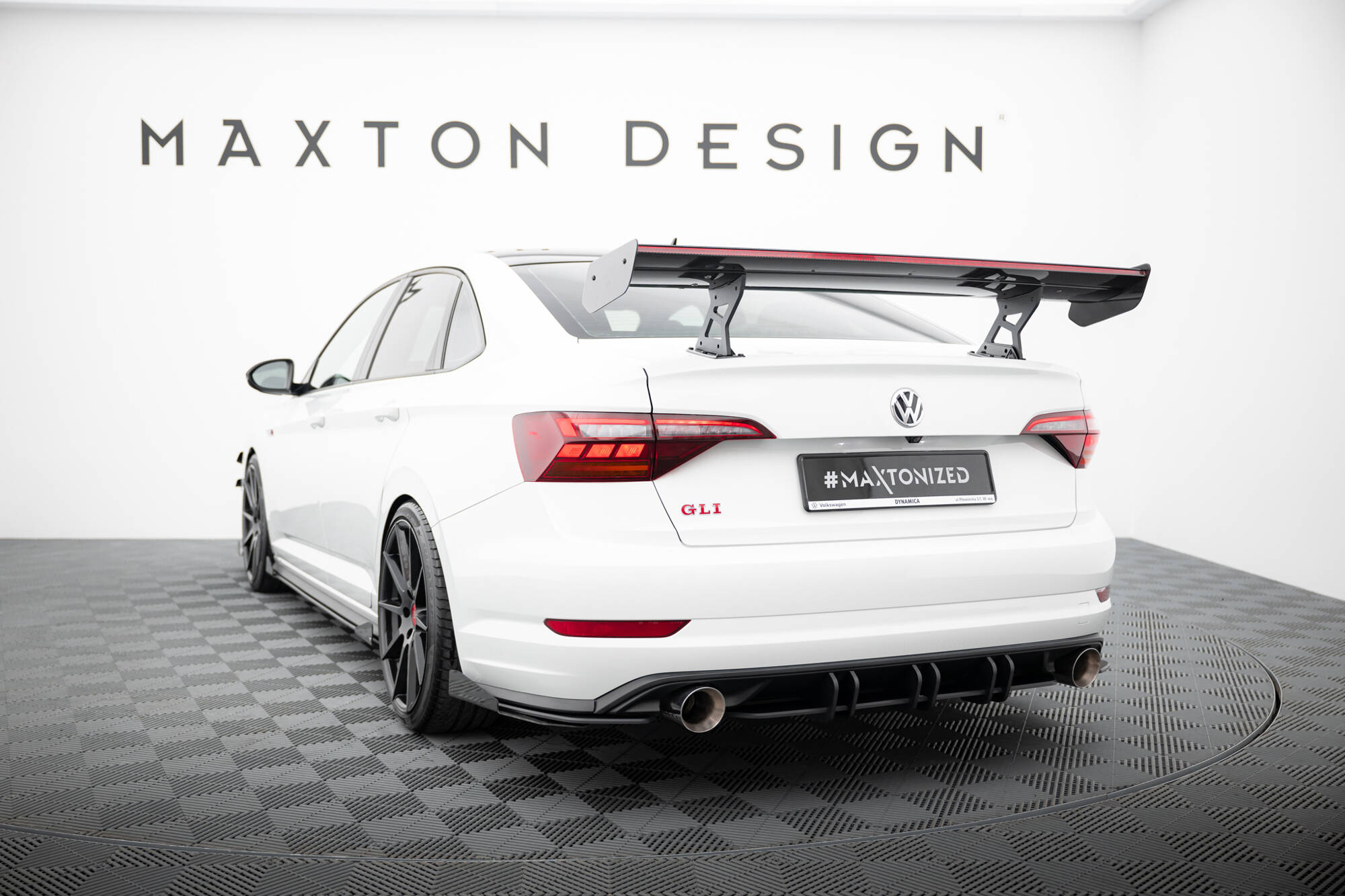 pol_po_Carbon-Spoiler-With-Internal-Brackets-Uprights-LED-Volkswagen-Jetta-GLI-Mk7-21495_4 pol_po_Carbon-Spoiler-With-Internal-Brackets-Uprights-LED-Volkswagen-Jetta-GLI-Mk7-21495_4