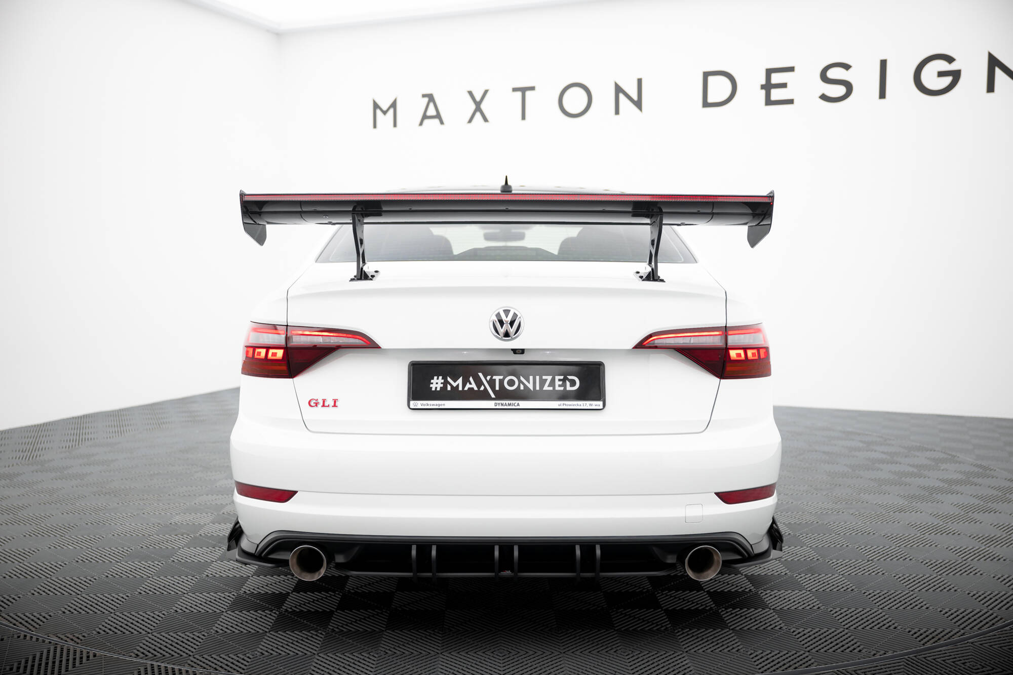 pol_po_Carbon-Spoiler-With-Internal-Brackets-Uprights-LED-Volkswagen-Jetta-GLI-Mk7-21495_5 pol_po_Carbon-Spoiler-With-Internal-Brackets-Uprights-LED-Volkswagen-Jetta-GLI-Mk7-21495_5
