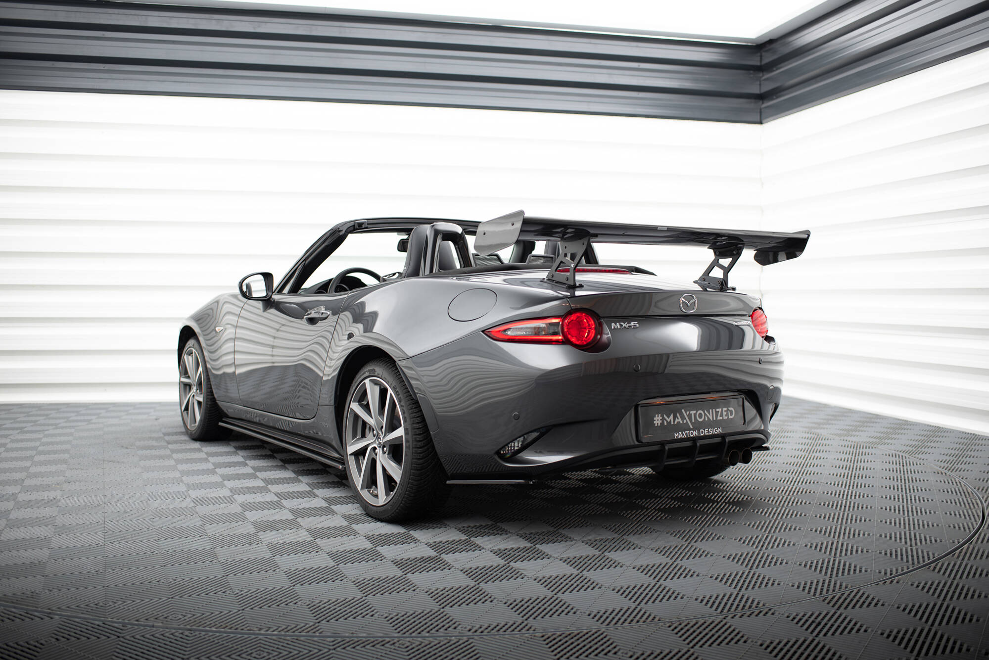 pol_po_Carbon-Spoiler-With-Internal-Brackets-Uprights-Mazda-MX-5-ND-Mk4-21057_17 pol_po_Carbon-Spoiler-With-Internal-Brackets-Uprights-Mazda-MX-5-ND-Mk4-21057_17