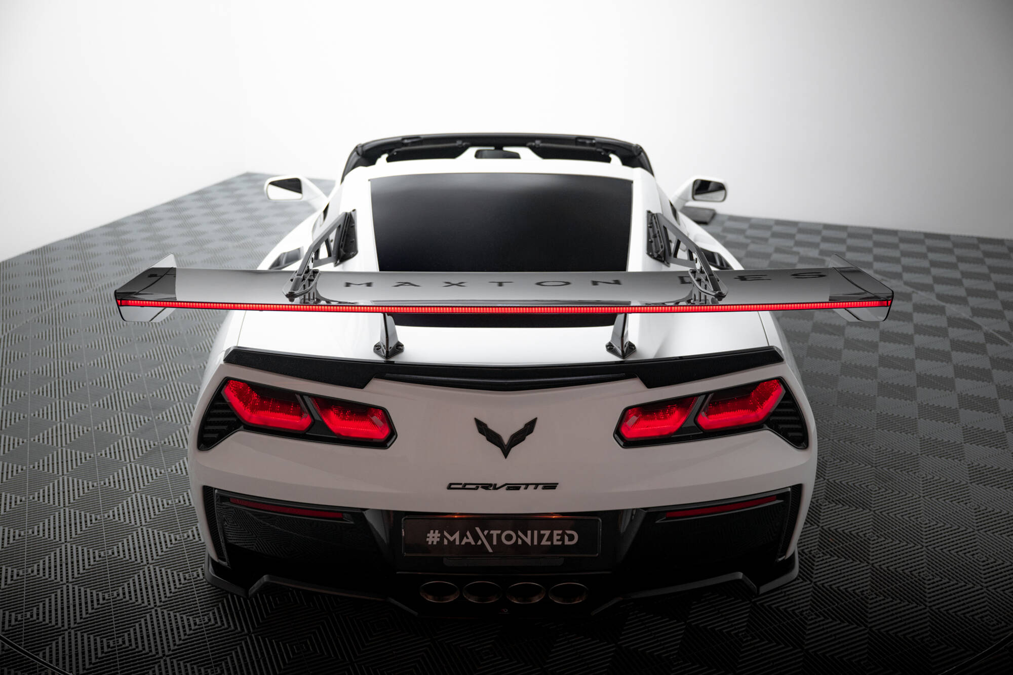 pol_po_Carbon-Spoiler-With-Upper-Swan-Mounting-LED-Chevrolet-Corvette-Stingray-Grand-Sport-C7-21492_10 pol_po_Carbon-Spoiler-With-Upper-Swan-Mounting-LED-Chevrolet-Corvette-Stingray-Grand-Sport-C7-21492_10