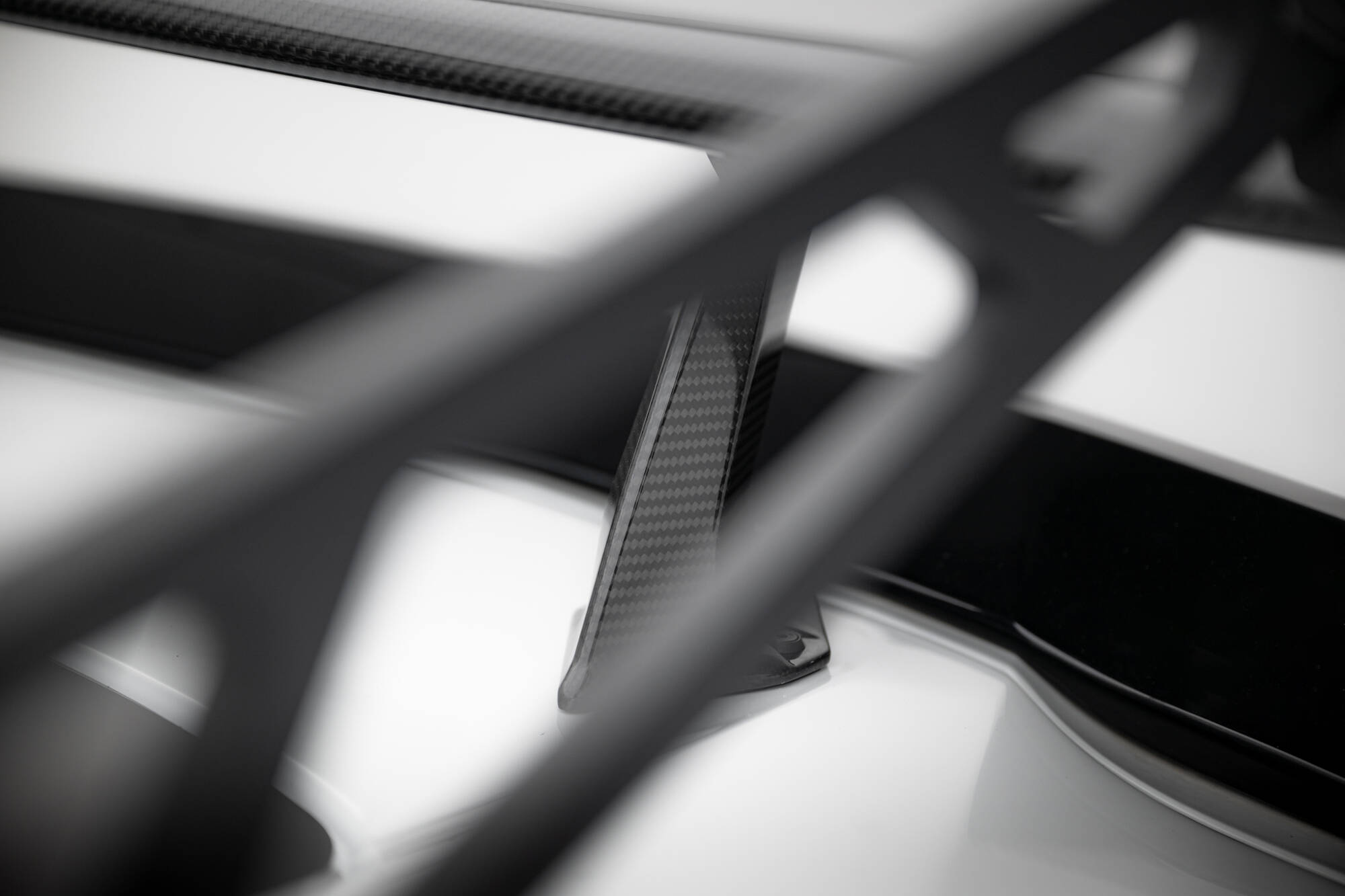 pol_po_Carbon-Spoiler-With-Upper-Swan-Mounting-LED-Chevrolet-Corvette-Stingray-Grand-Sport-C7-21492_25 pol_po_Carbon-Spoiler-With-Upper-Swan-Mounting-LED-Chevrolet-Corvette-Stingray-Grand-Sport-C7-21492_25