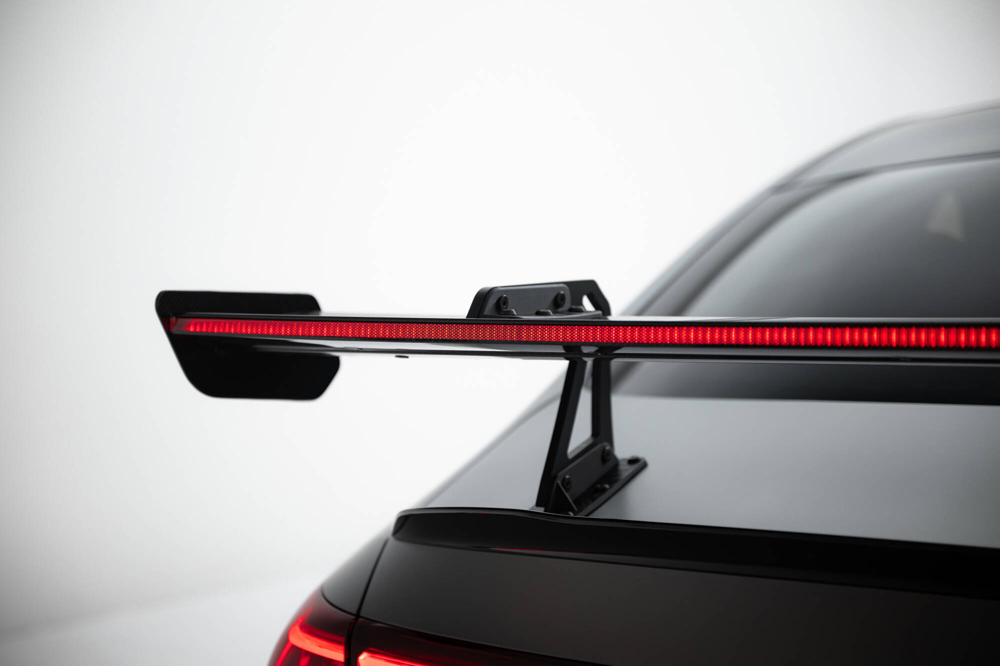 pol_po_Carbon-Spoiler-With-Upper-Swan-Mounting-LED-Mercedes-Benz-CLA-Coupe-C118-C118-Facelift-21587_10 pol_po_Carbon-Spoiler-With-Upper-Swan-Mounting-LED-Mercedes-Benz-CLA-Coupe-C118-C118-Facelift-21587_10