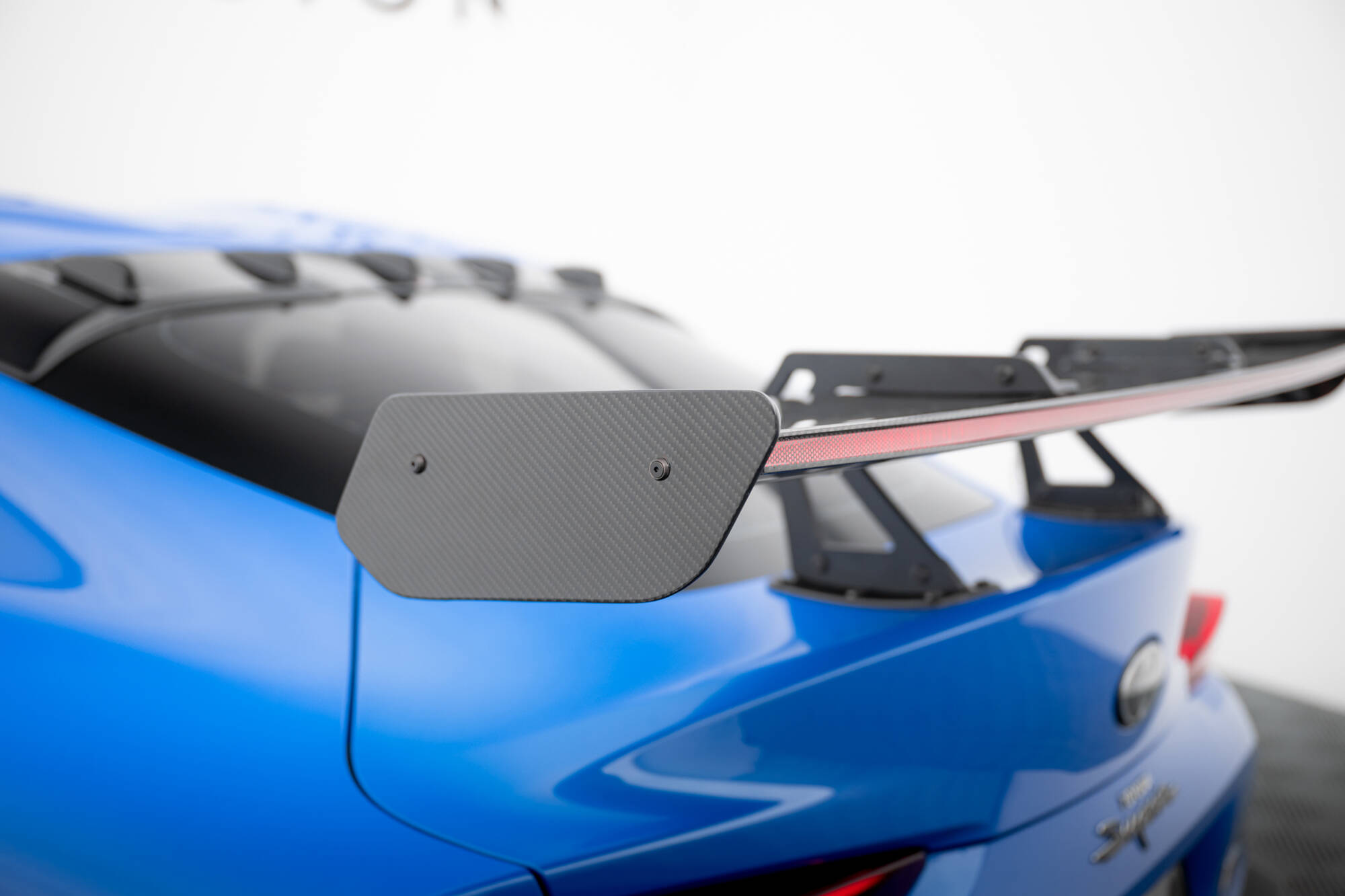 pol_po_Carbon-Spoiler-With-Upper-Swan-Mounting-LED-Toyota-Supra-Mk5-21209_21 pol_po_Carbon-Spoiler-With-Upper-Swan-Mounting-LED-Toyota-Supra-Mk5-21209_21