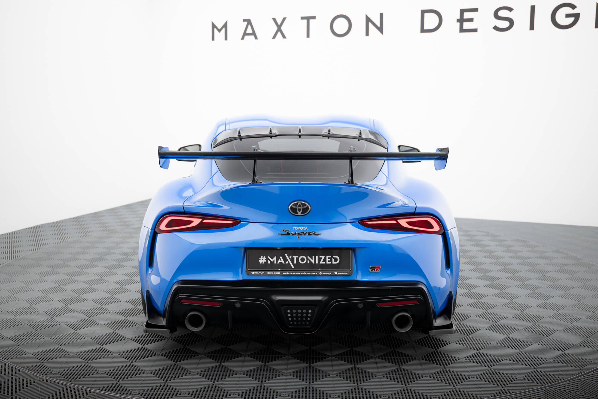 pol_po_Carbon-Spoiler-With-Upper-Swan-Mounting-Toyota-Supra-Mk5-21206_16 pol_po_Carbon-Spoiler-With-Upper-Swan-Mounting-Toyota-Supra-Mk5-21206_16