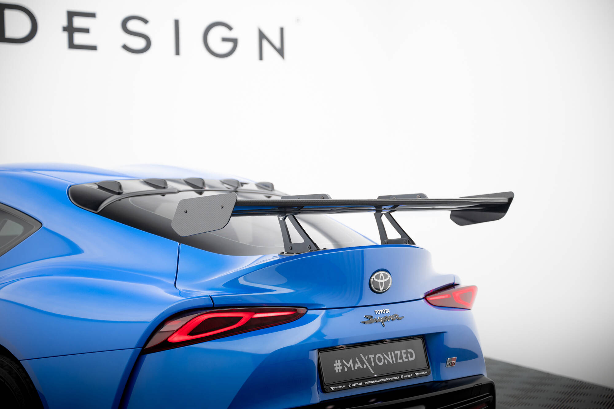 pol_po_Carbon-Spoiler-With-Upper-Swan-Mounting-Toyota-Supra-Mk5-21206_2 pol_po_Carbon-Spoiler-With-Upper-Swan-Mounting-Toyota-Supra-Mk5-21206_2