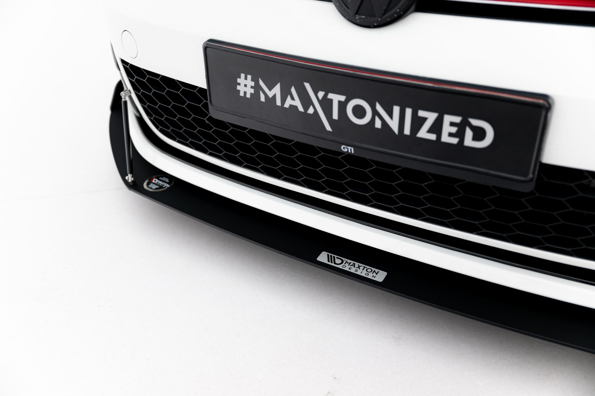 pol_po_FRONT-RACING-SPLITTER-VW-GOLF-VII-GTI-1878_5 pol_po_FRONT-RACING-SPLITTER-VW-GOLF-VII-GTI-1878_5