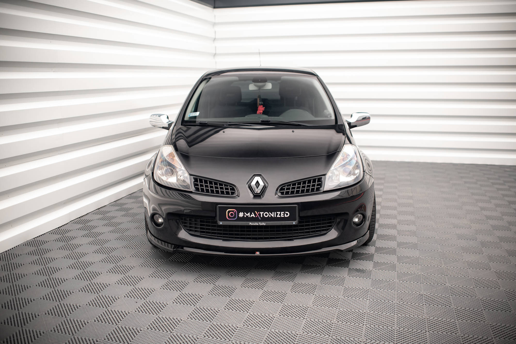 pol_po_FRONT-SPLITTER-RENAULT-CLIO-III-RS-869_2 pol_po_FRONT-SPLITTER-RENAULT-CLIO-III-RS-869_2