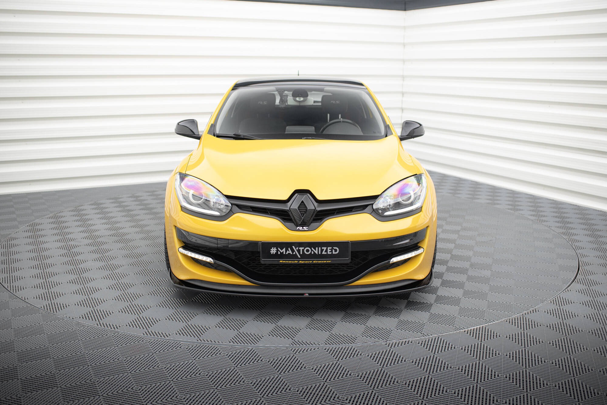 pol_po_FRONT-SPLITTER-RENAULT-MEGANE-3-RS-v-2-873_4 pol_po_FRONT-SPLITTER-RENAULT-MEGANE-3-RS-v-2-873_4