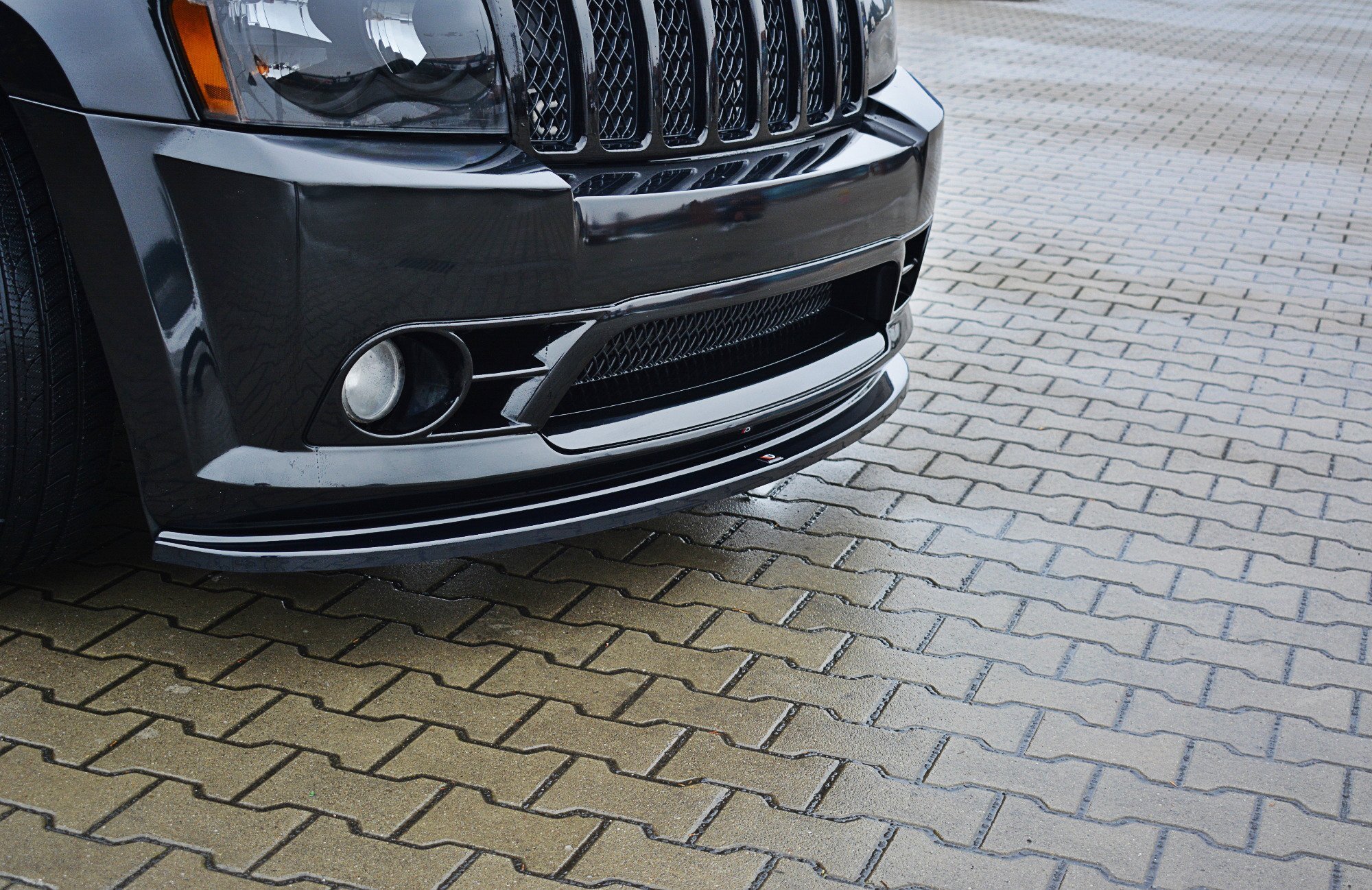pol_po_FRONT-SPLITTER-V-1-JEEP-GRAND-CHEROKEE-WK-STR8-6630_4 pol_po_FRONT-SPLITTER-V-1-JEEP-GRAND-CHEROKEE-WK-STR8-6630_4
