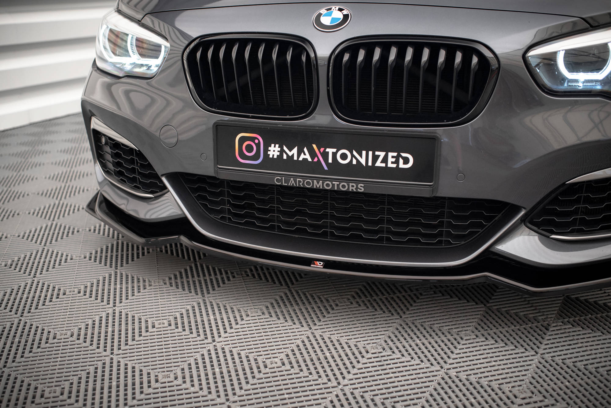 pol_po_FRONT-SPLITTER-V-2-BMW-1-F20-F21-M-Power-6554_1 pol_po_FRONT-SPLITTER-V-2-BMW-1-F20-F21-M-Power-6554_1