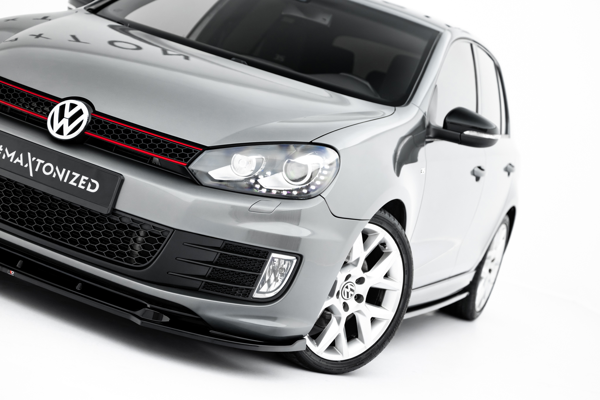 pol_po_FRONT-SPLITTER-VW-GOLF-VI-GTI-35TH-951_1 pol_po_FRONT-SPLITTER-VW-GOLF-VI-GTI-35TH-951_1