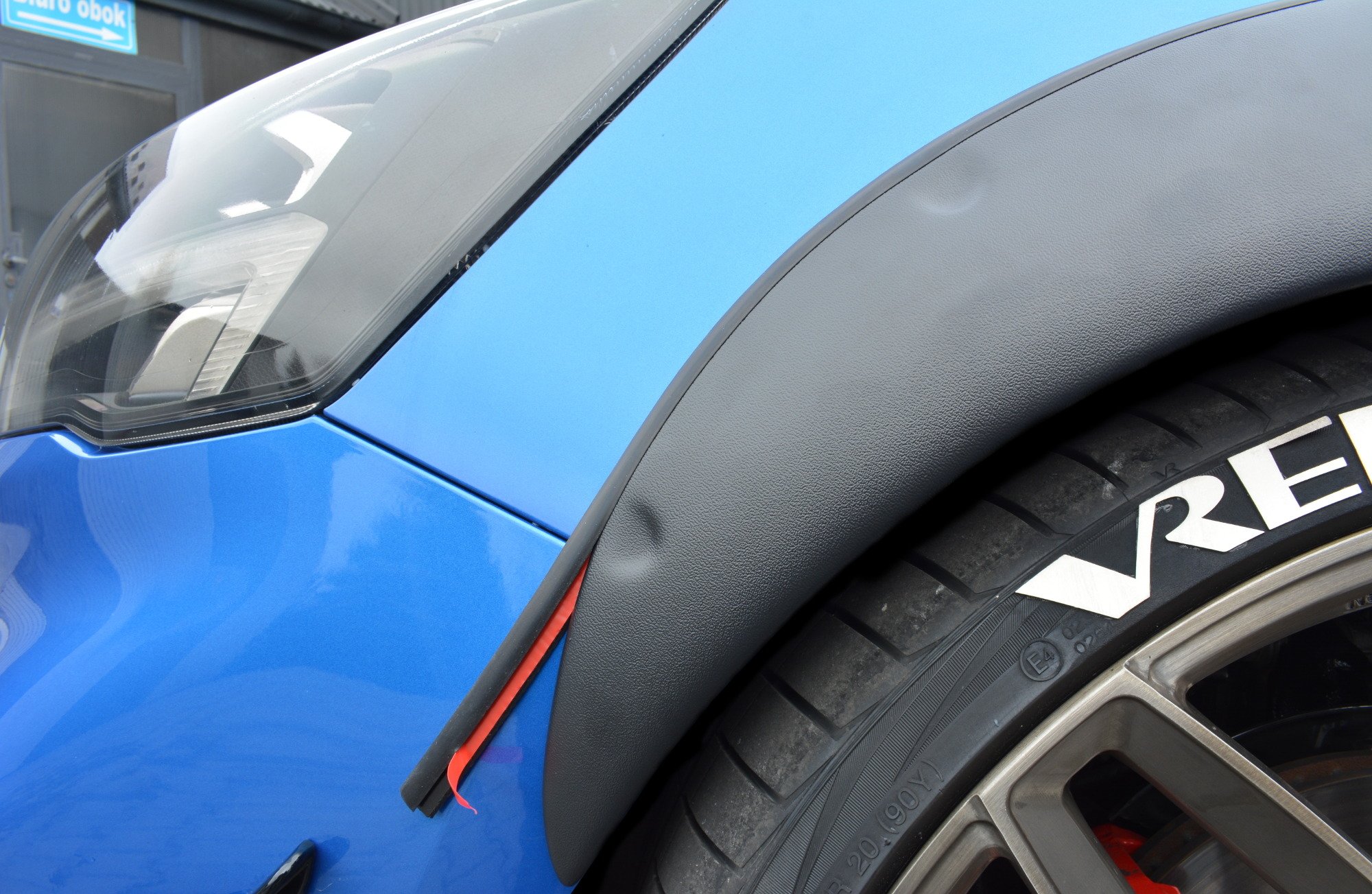 pol_po_Fender-Flare-Trim-7073_4 pol_po_Fender-Flare-Trim-7073_4