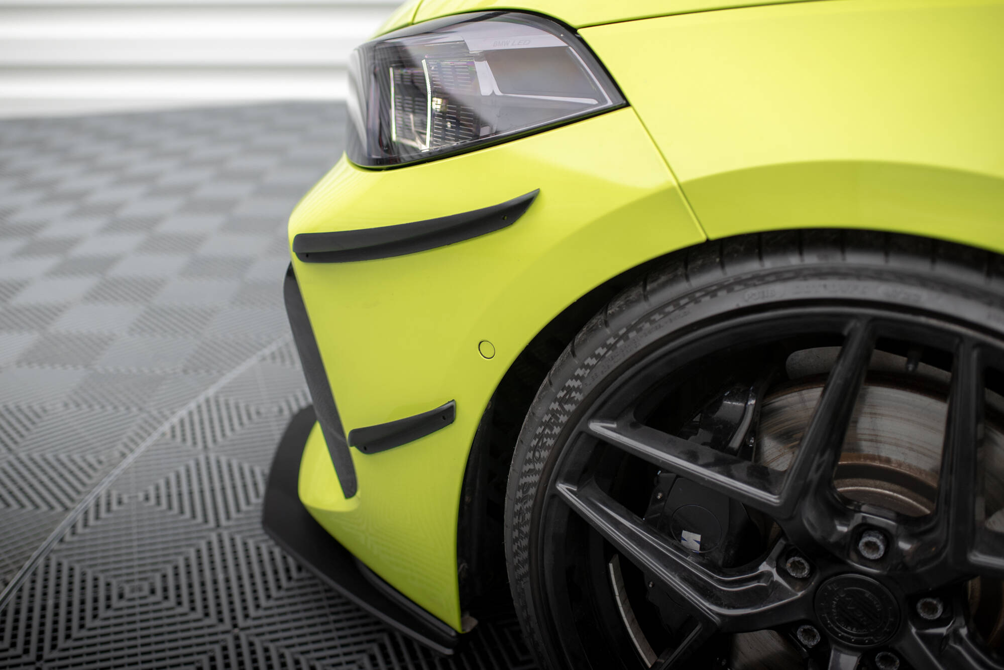 pol_po_Front-Bumper-Wings-Canards-BMW-1-M-Pack-M135i-128ti-F40-10930_7 pol_po_Front-Bumper-Wings-Canards-BMW-1-M-Pack-M135i-128ti-F40-10930_7