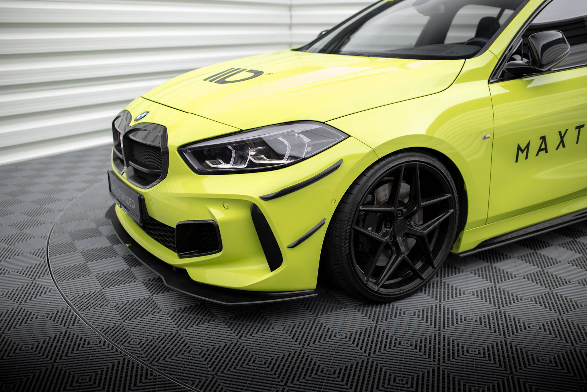 pol_po_Front-Bumper-Wings-Canards-BMW-1-M-Pack-M135i-128ti-F40-10930_8 pol_po_Front-Bumper-Wings-Canards-BMW-1-M-Pack-M135i-128ti-F40-10930_8