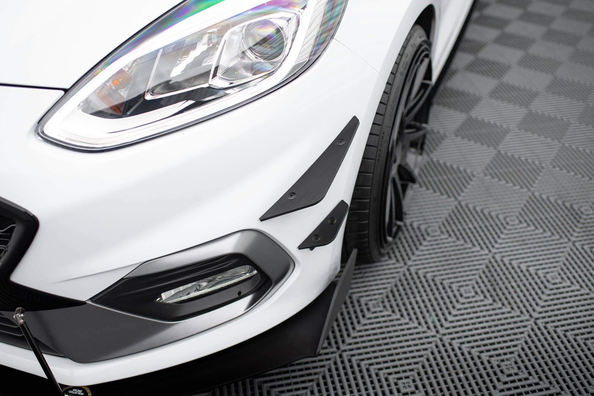 pol_po_Front-Bumper-Wings-Canards-Ford-Fiesta-Mk8-ST-ST-Line-5839_2 pol_po_Front-Bumper-Wings-Canards-Ford-Fiesta-Mk8-ST-ST-Line-5839_2