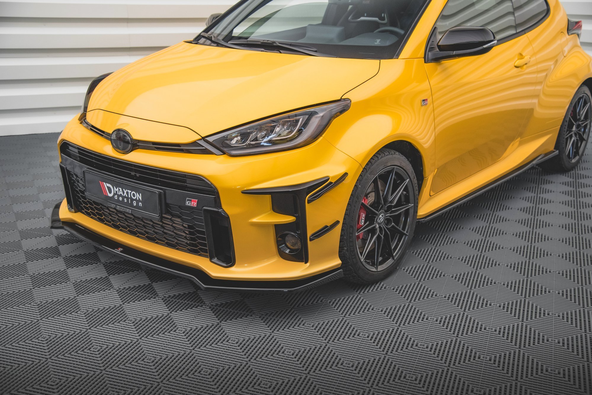 pol_po_Front-Bumper-Wings-Canards-Toyota-GR-Yaris-Mk4-11974_5 pol_po_Front-Bumper-Wings-Canards-Toyota-GR-Yaris-Mk4-11974_5
