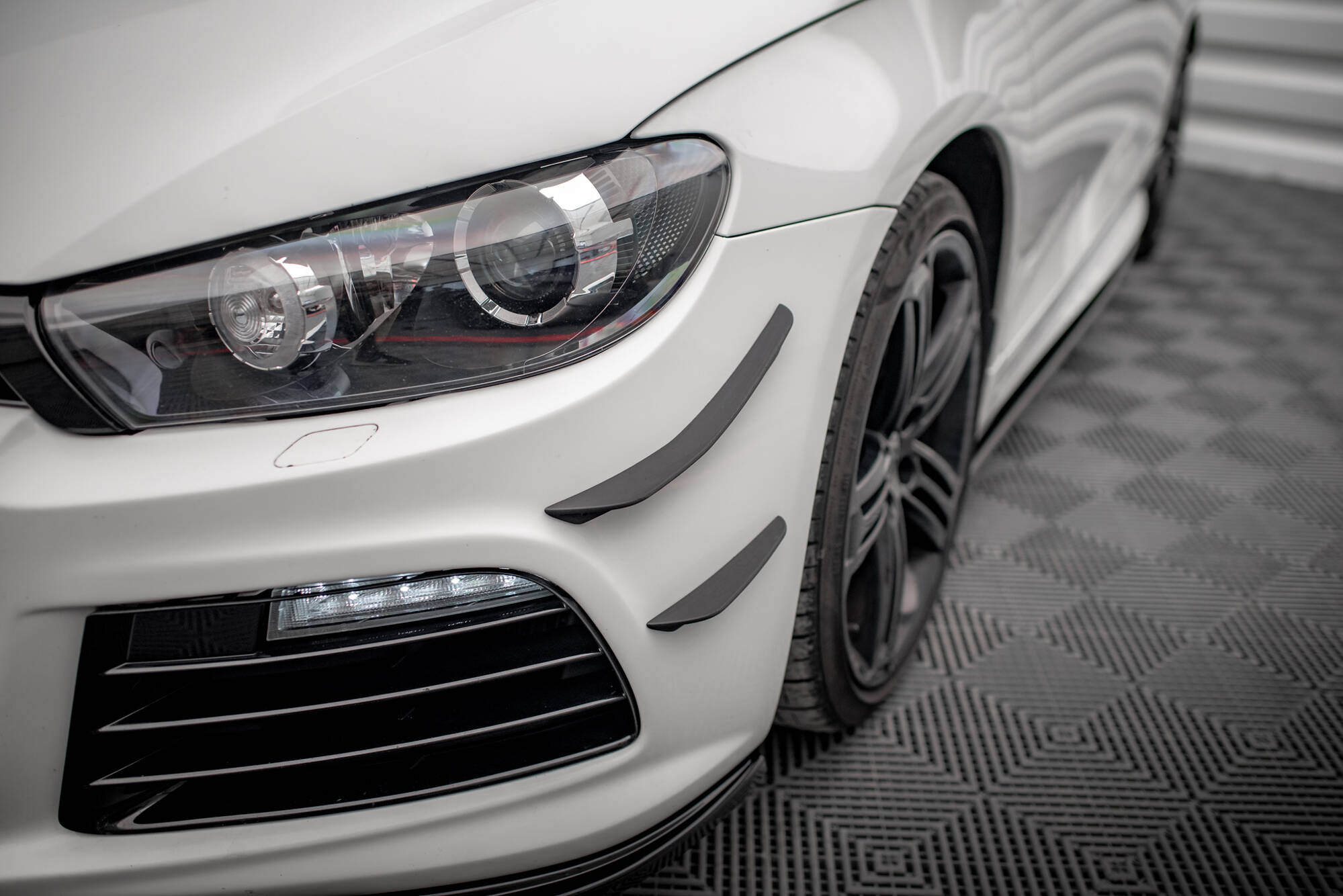 pol_po_Front-Bumper-Wings-Canards-Volkswagen-Scirocco-R-Mk3-19574_6 pol_po_Front-Bumper-Wings-Canards-Volkswagen-Scirocco-R-Mk3-19574_6