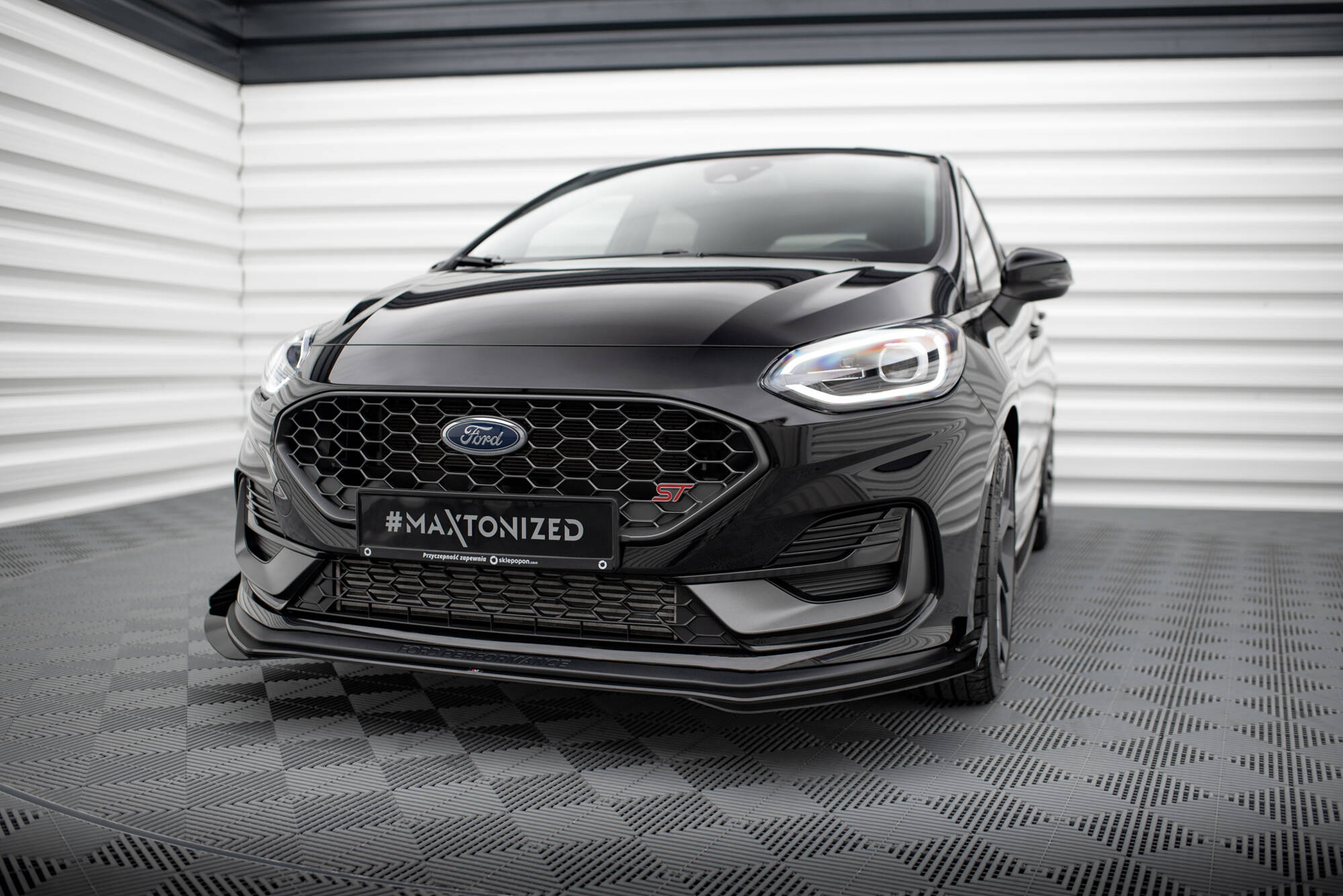 pol_po_Front-Flaps-Ford-Fiesta-ST-Mk8-Facelift-20197_2 pol_po_Front-Flaps-Ford-Fiesta-ST-Mk8-Facelift-20197_2