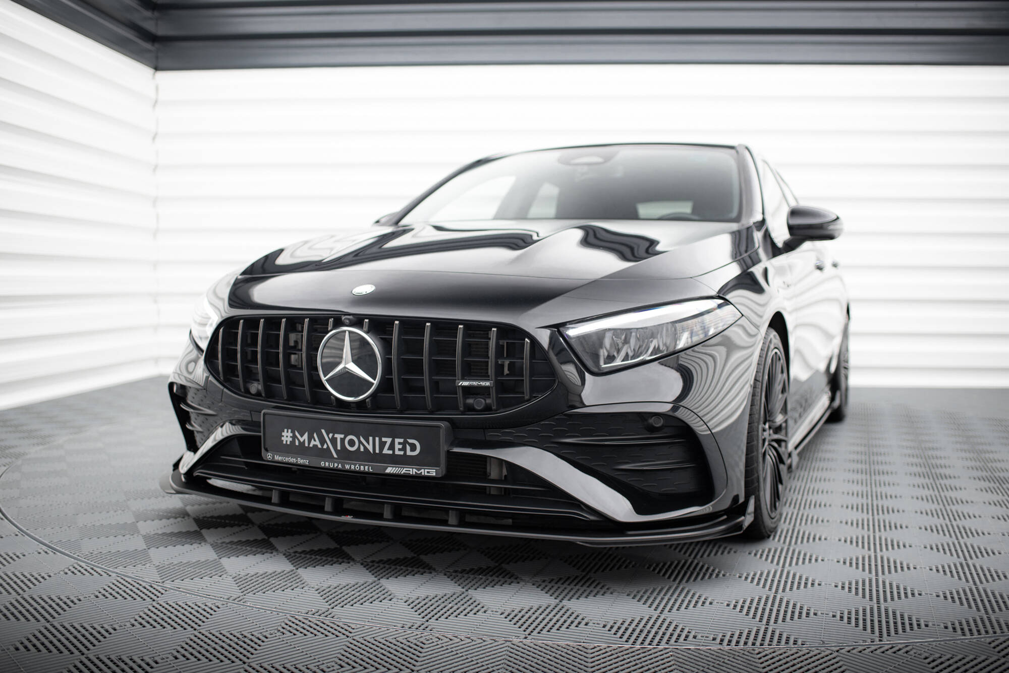 pol_po_Front-Flaps-Mercedes-AMG-A35-W177-Facelift-19925_3 pol_po_Front-Flaps-Mercedes-AMG-A35-W177-Facelift-19925_3