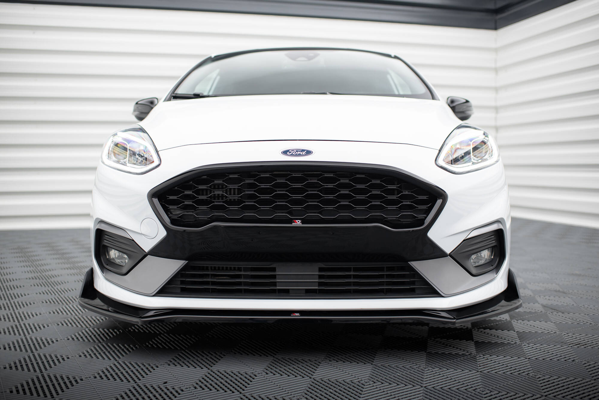 pol_po_Front-Grill-Ford-Fiesta-ST-ST-Line-Mk8-14524_4 pol_po_Front-Grill-Ford-Fiesta-ST-ST-Line-Mk8-14524_4