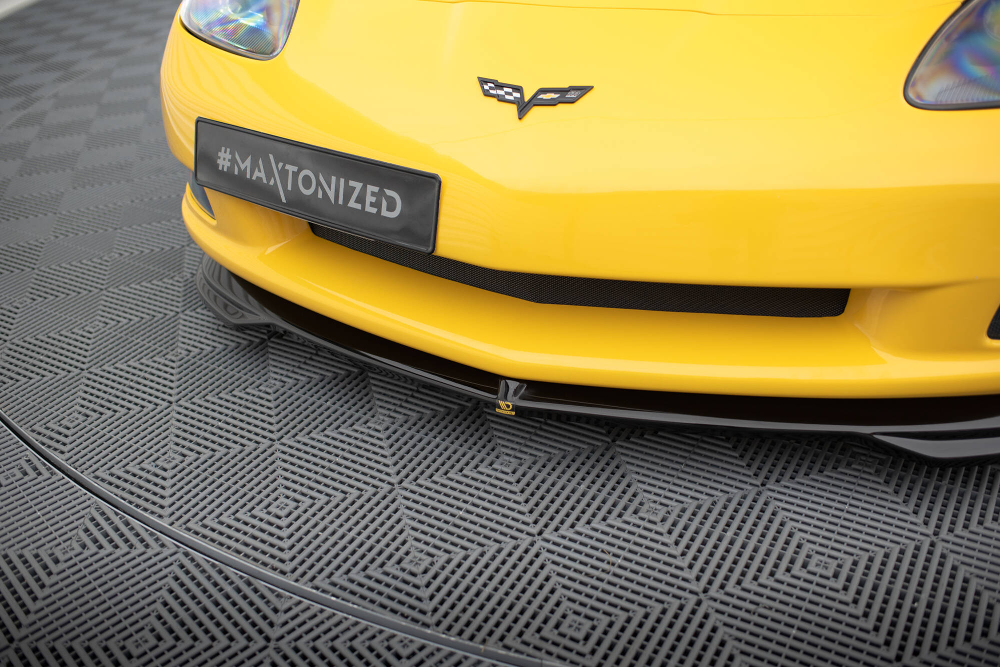 pol_po_Front-Splitter-Chevrolet-Corvette-C6-19203_5 pol_po_Front-Splitter-Chevrolet-Corvette-C6-19203_5