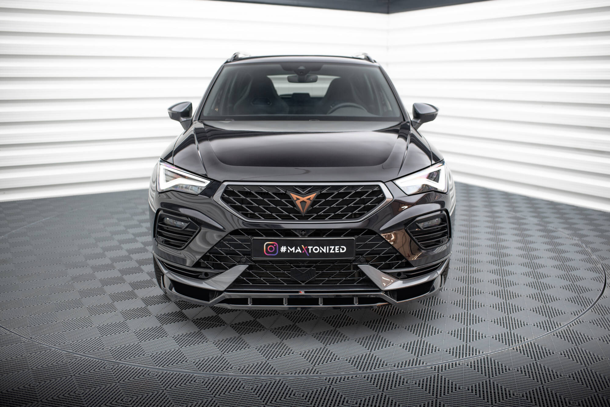 pol_po_Front-Splitter-Cupra-Ateca-Mk1-Facelift-19118_5 pol_po_Front-Splitter-Cupra-Ateca-Mk1-Facelift-19118_5