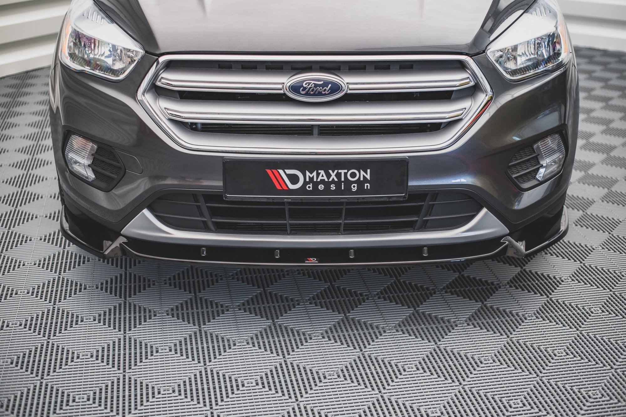 pol_po_Front-Splitter-Ford-Escape-Mk3-13241_4 pol_po_Front-Splitter-Ford-Escape-Mk3-13241_4